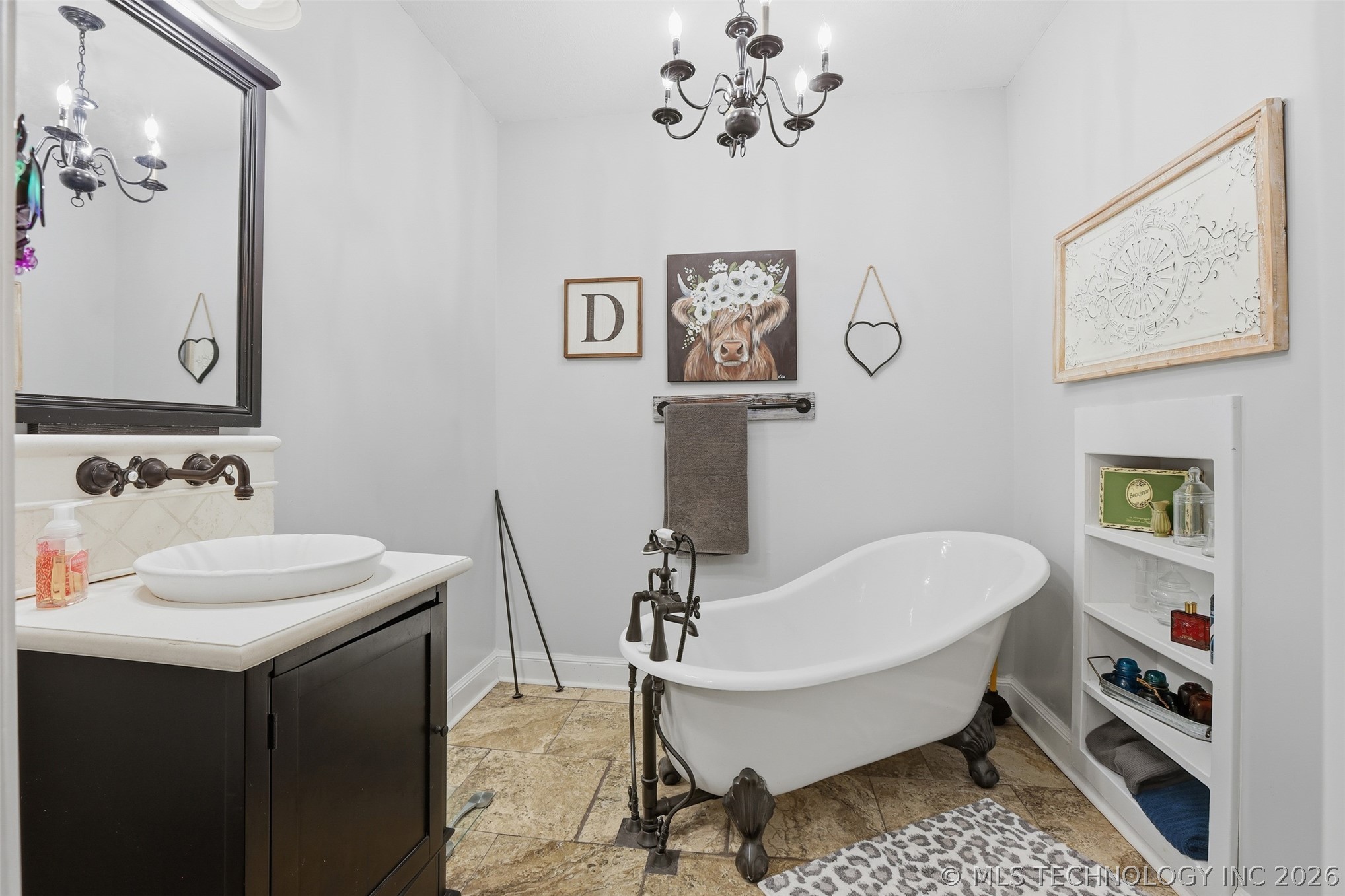 2607790 Property Photo 18