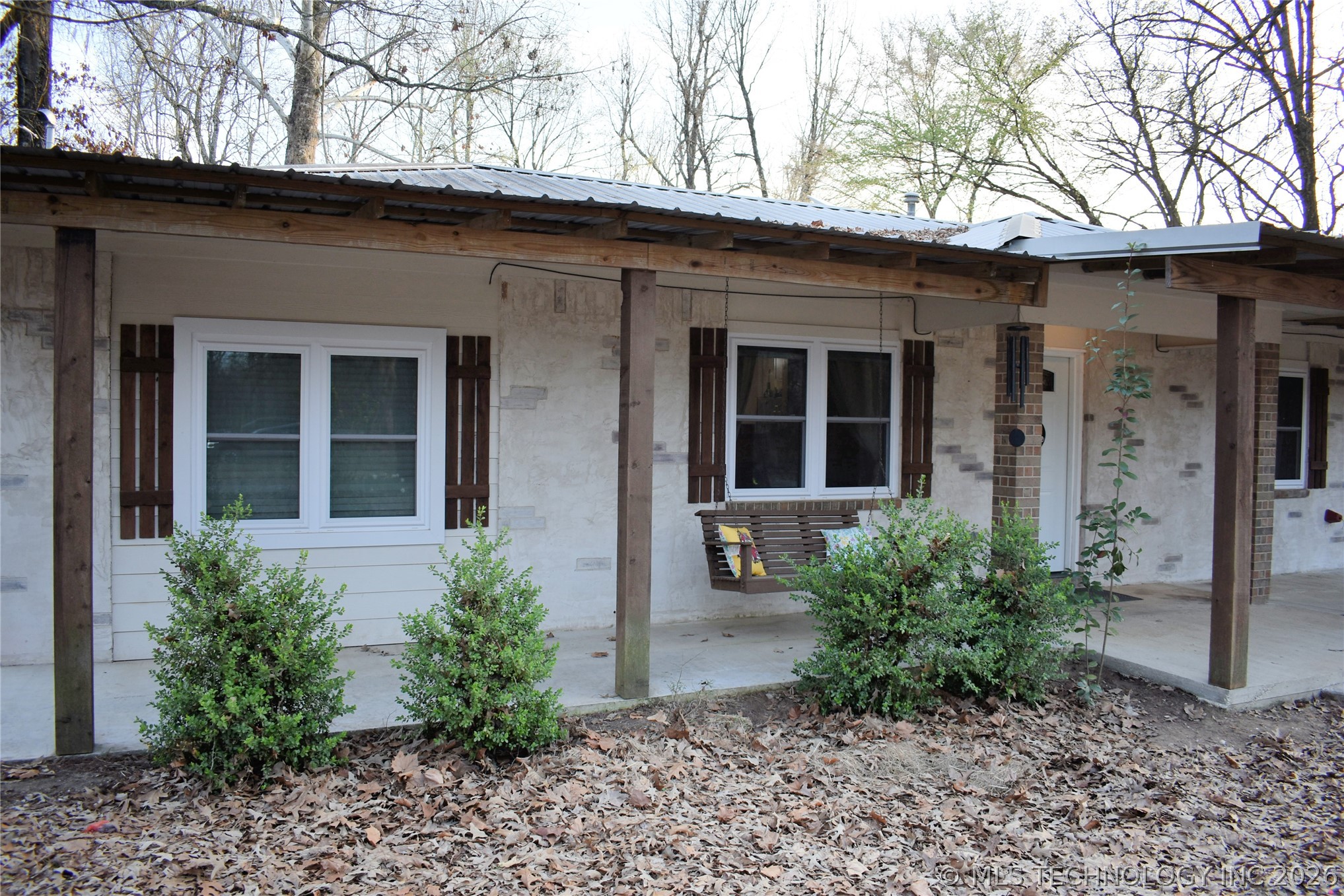426008 E 1960 Road Property Photo 2