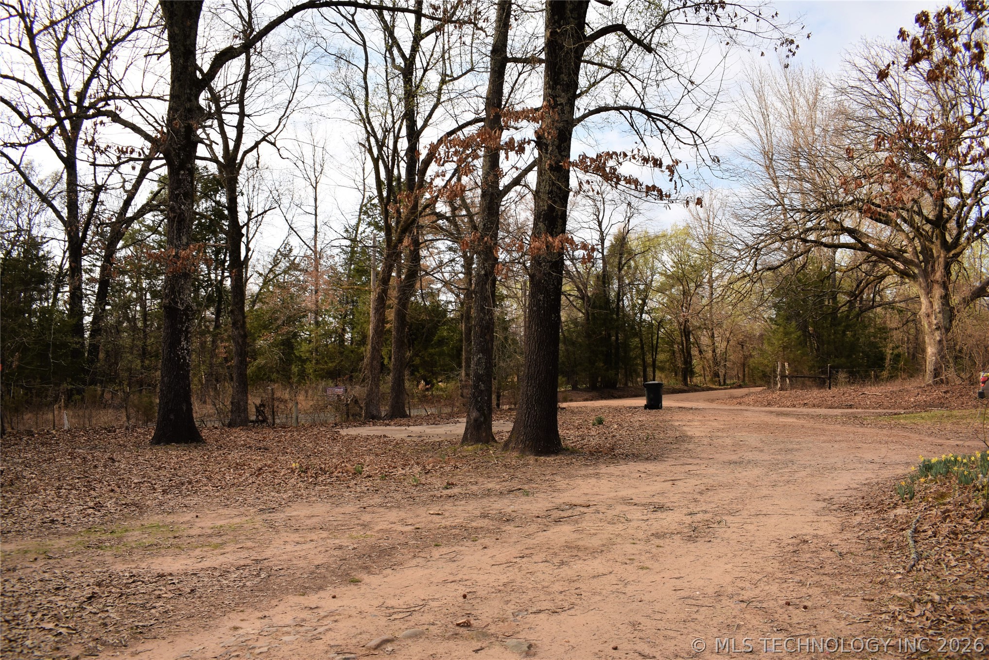 426008 E 1960 Road Property Photo 5