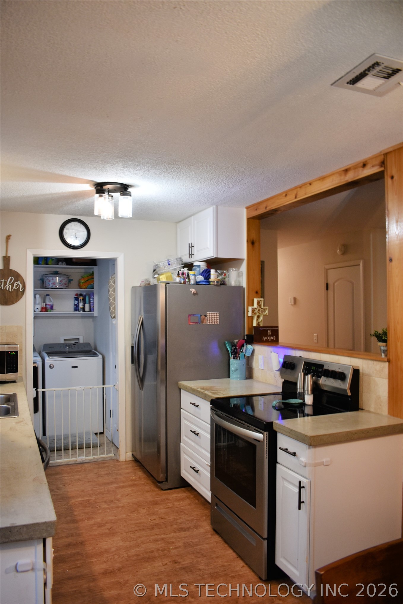 426008 E 1960 Road Property Photo 13
