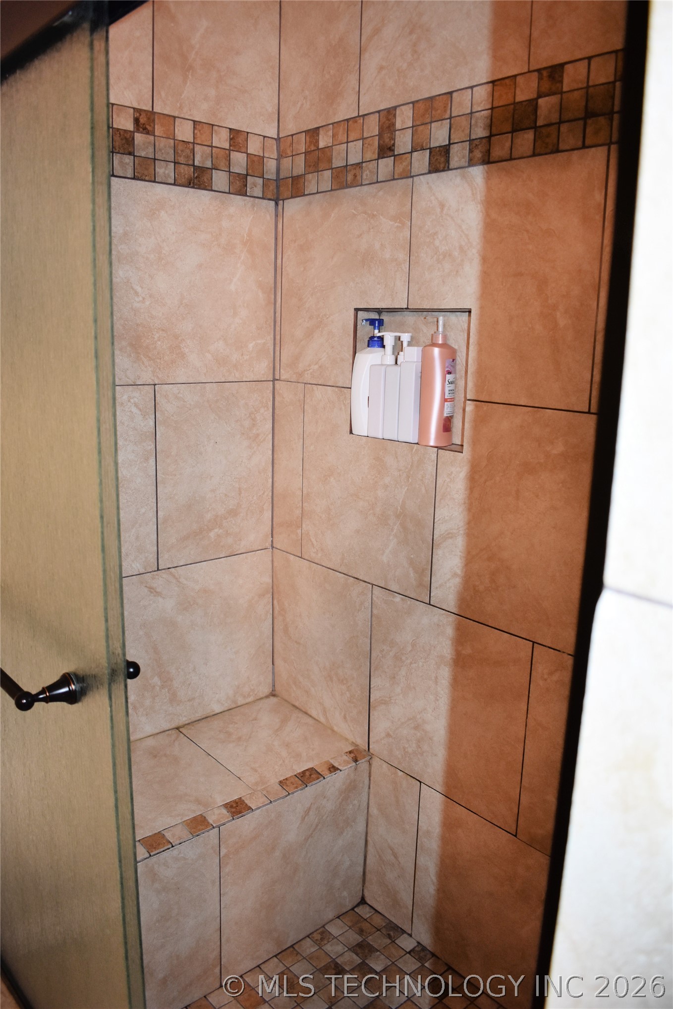 426008 E 1960 Road Property Photo 20