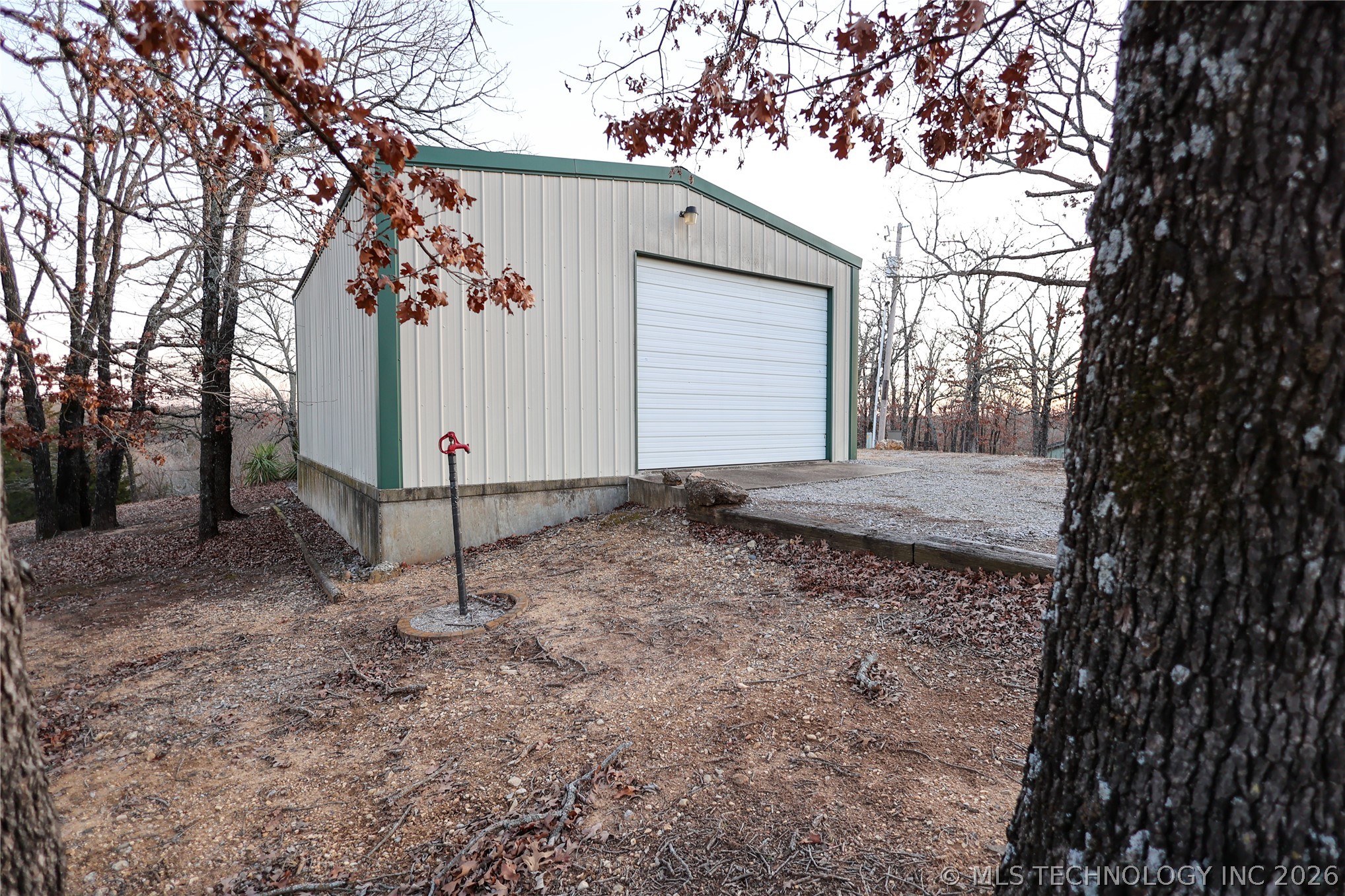 3729 Mountain Park Property Photo 5
