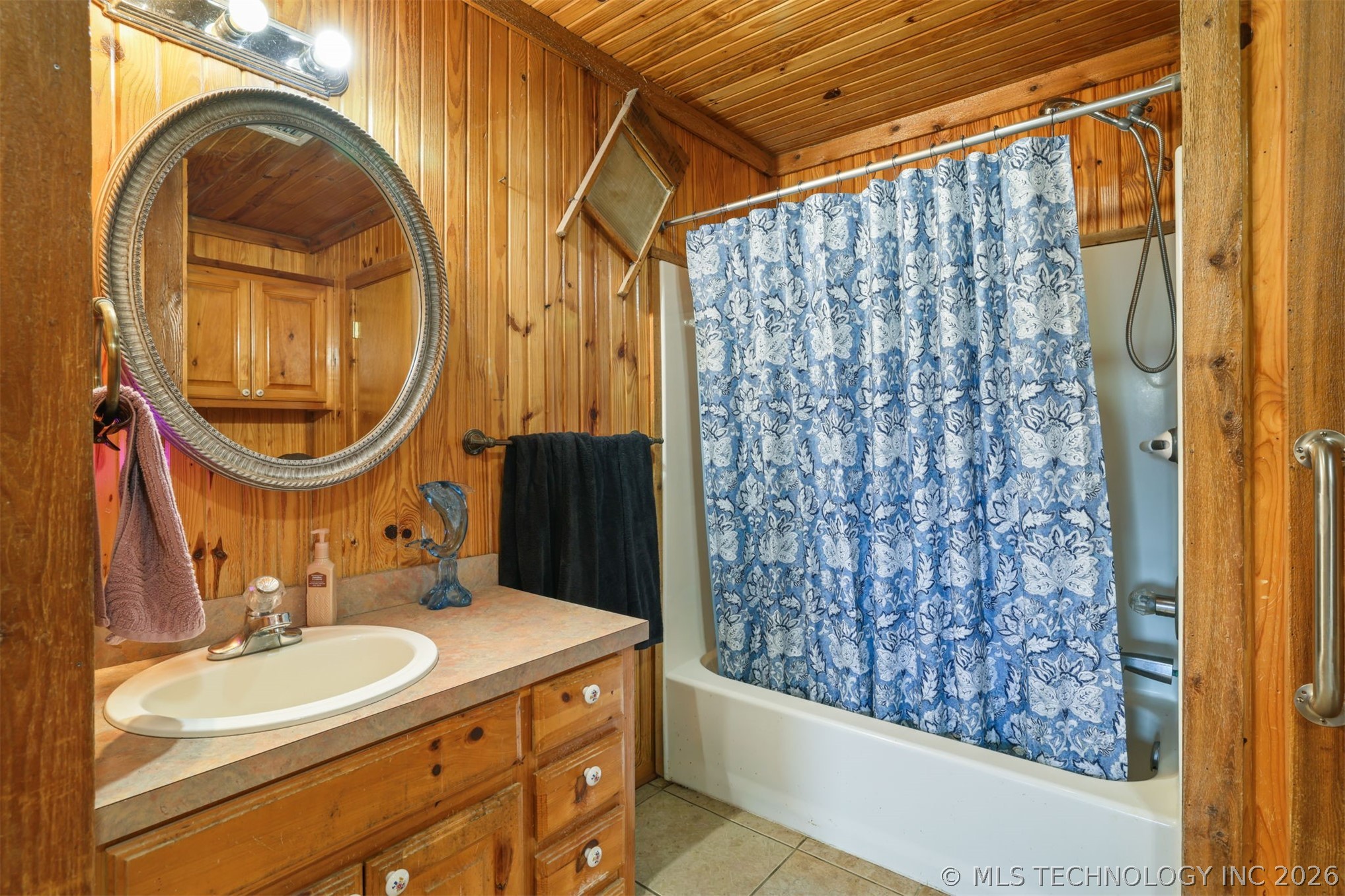 117 S Terry Property Photo 7