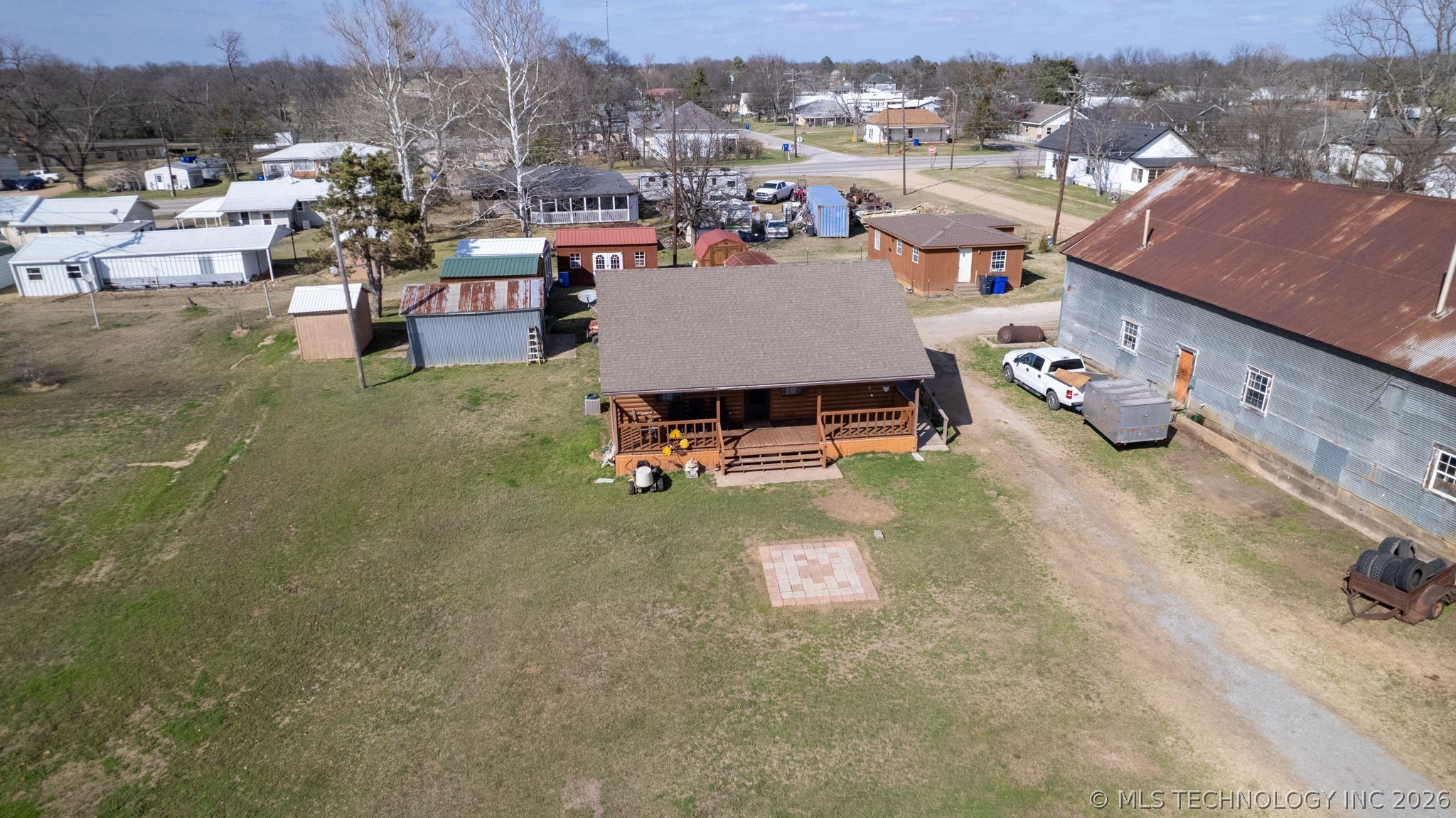 117 S Terry Property Photo 31