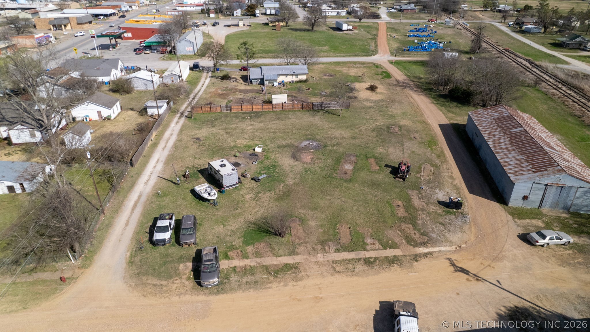 117 S Terry Property Photo 32