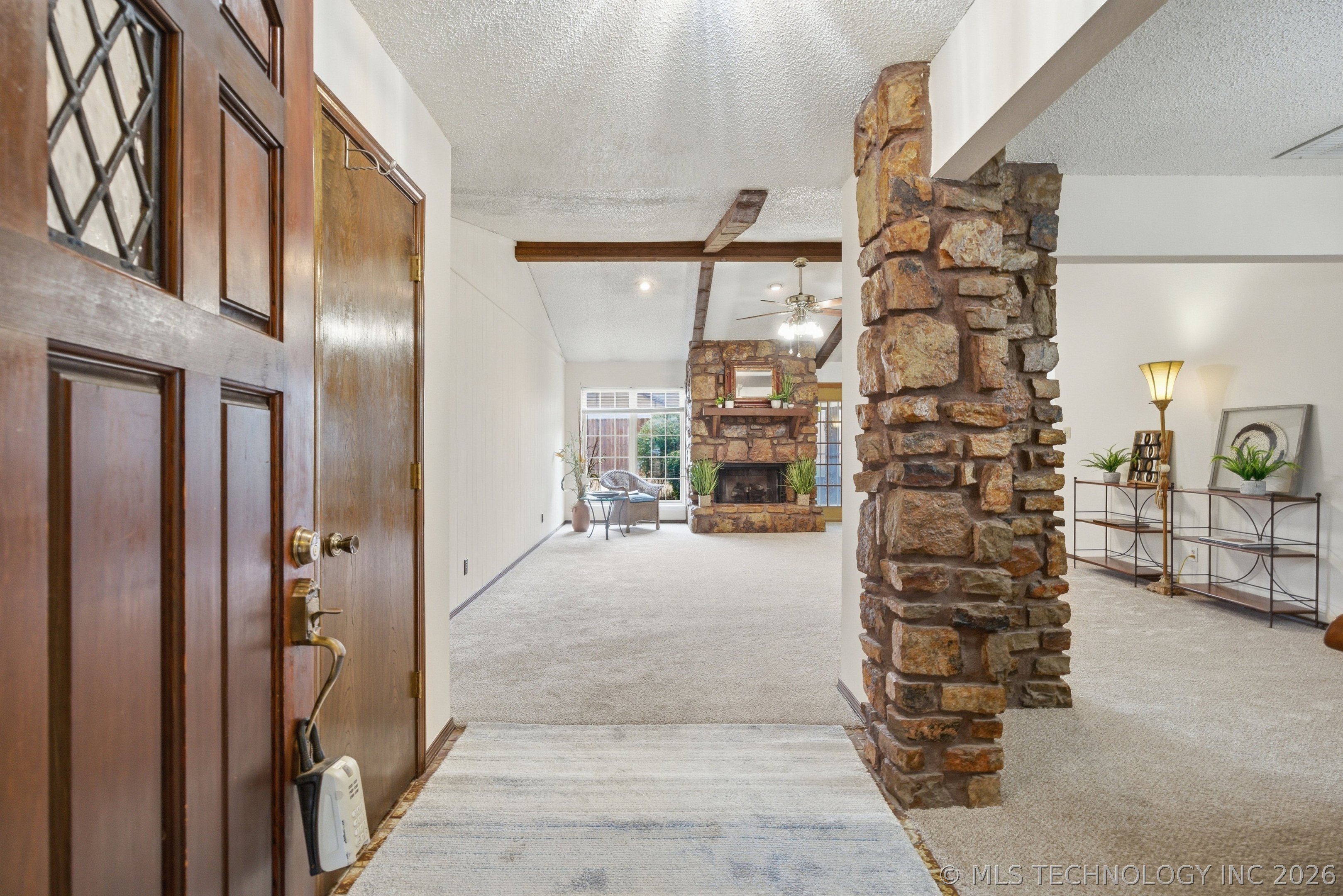 925 W Seminole Street Property Photo 19