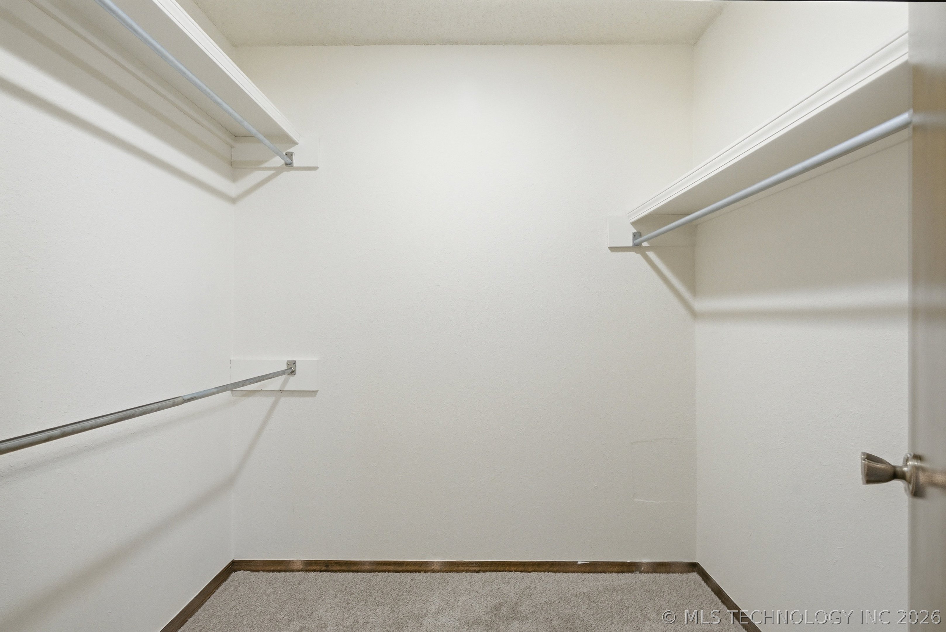 925 W Seminole Street Property Photo 35