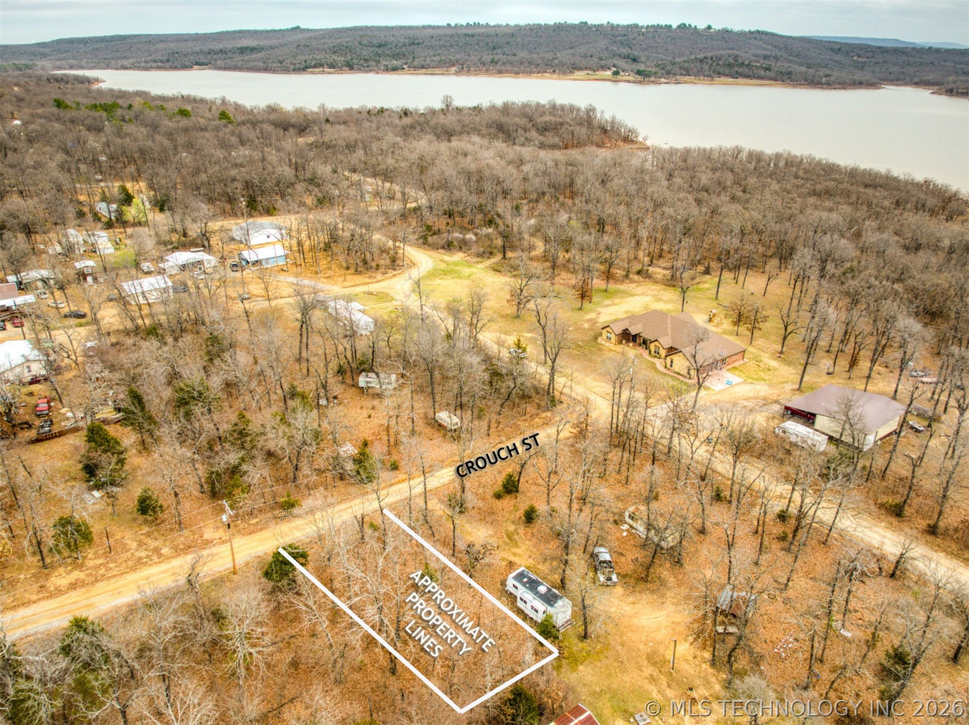 3 Crouch Property Photo 2