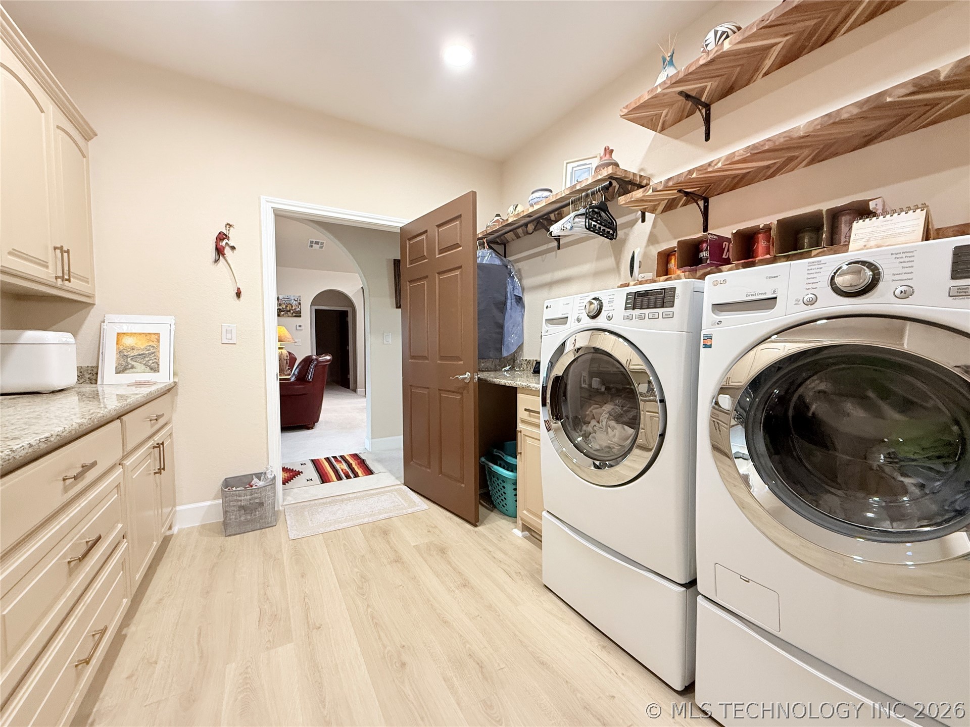 10829 S 62nd Street W Property Photo 46