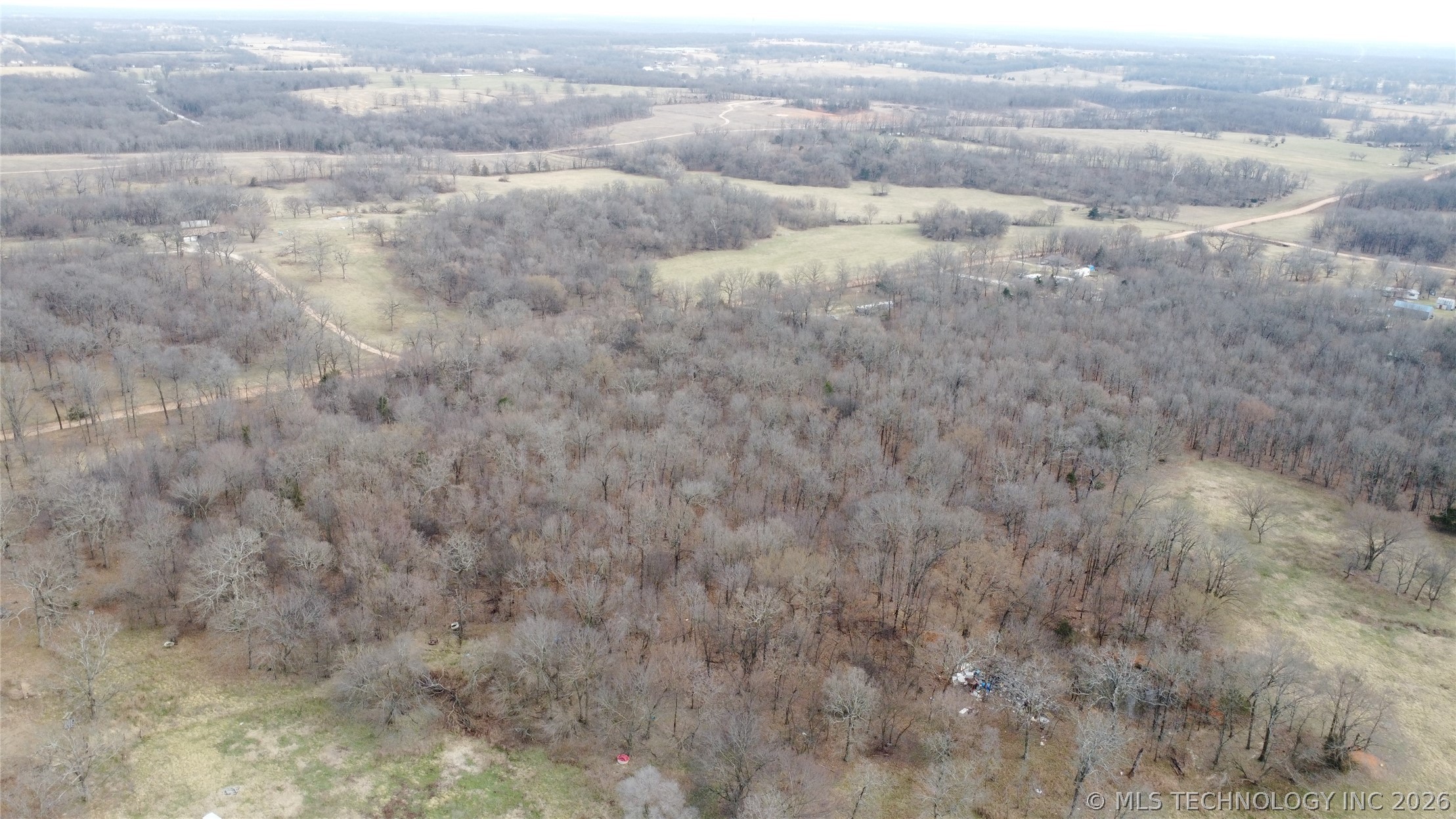 8101 S 700 Road Property Photo 7