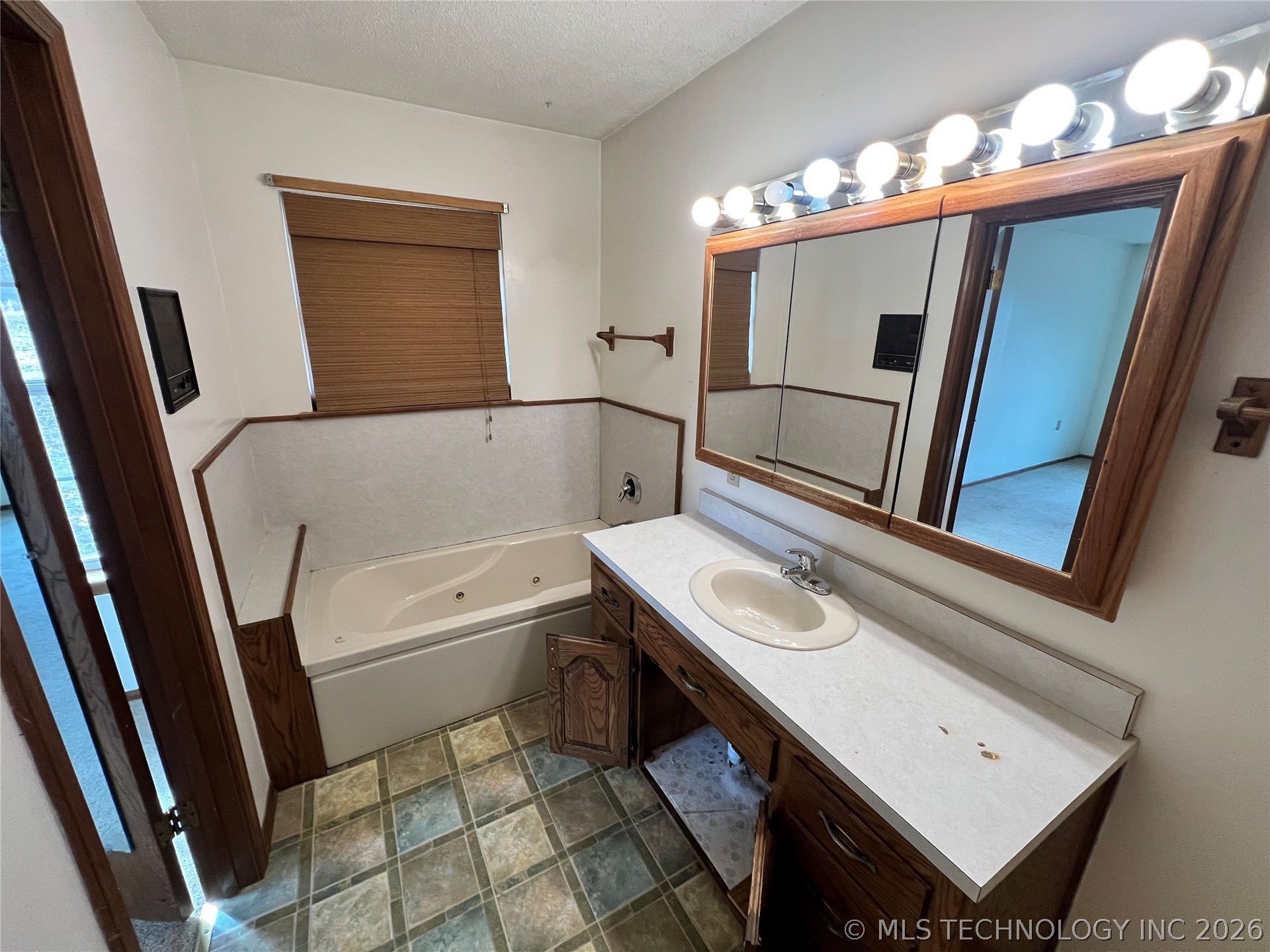8101 S 700 Road Property Photo 66