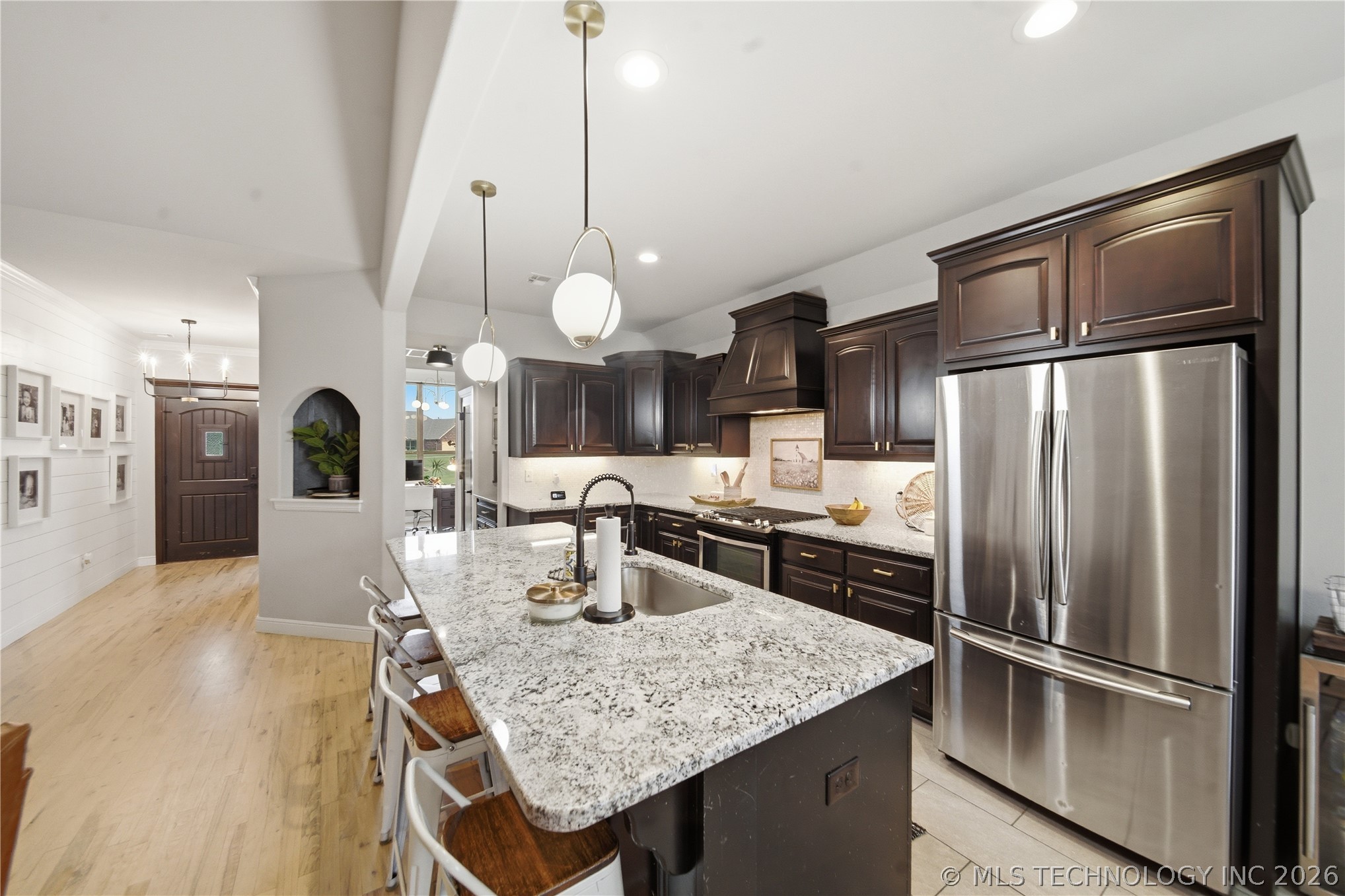 8442 Spring Creek Court Property Photo 7