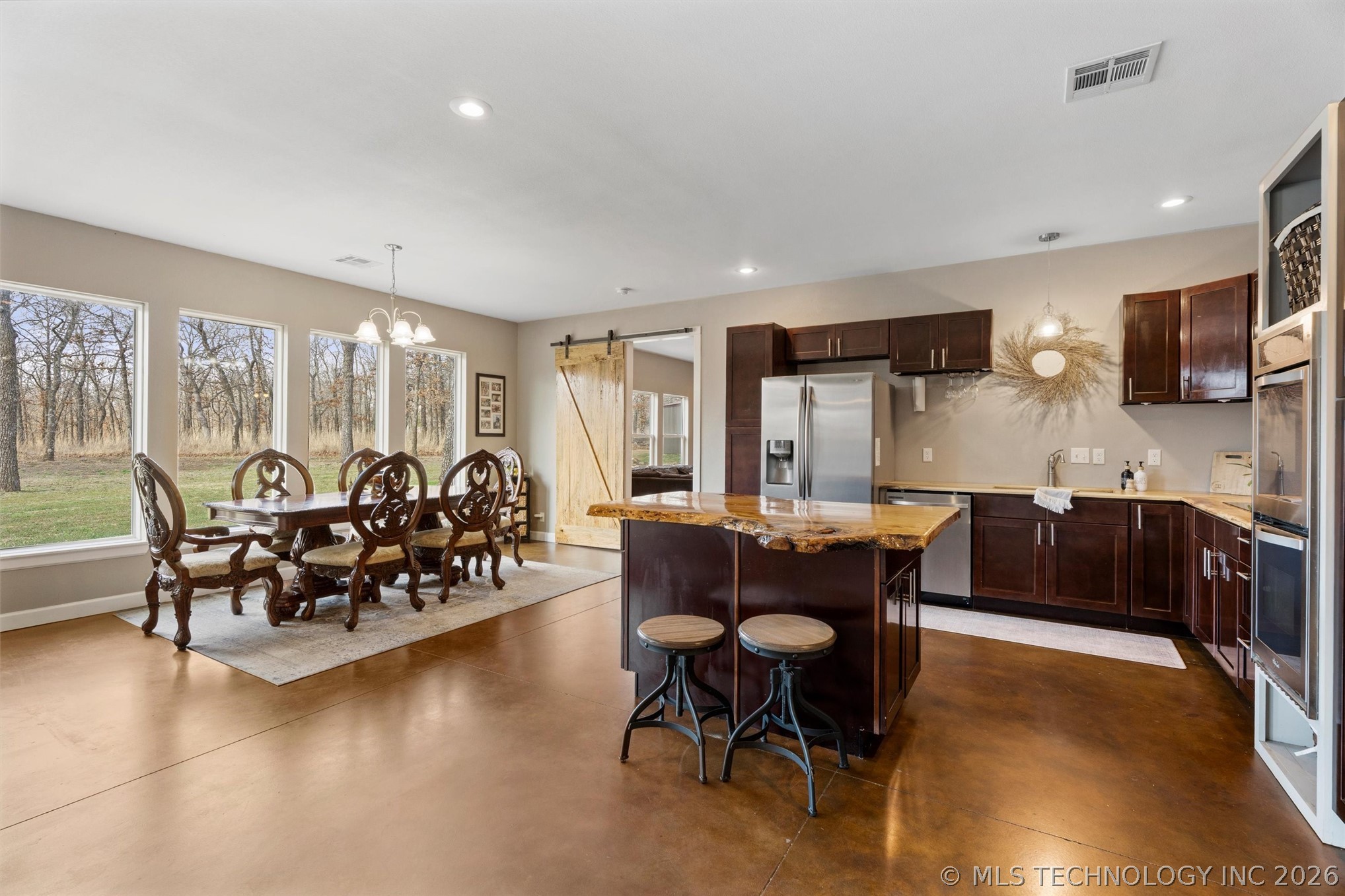 13331 N 3937 Drive Property Photo 16