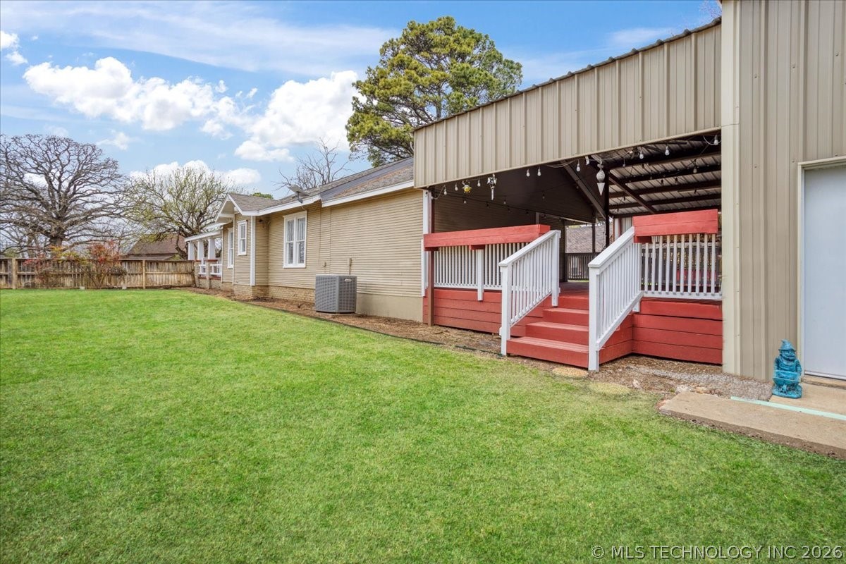 305 S Church Property Photo 8
