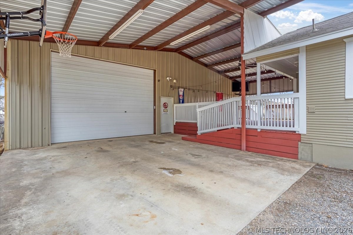 305 S Church Property Photo 14