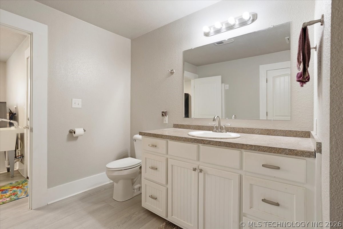 305 S Church Property Photo 31