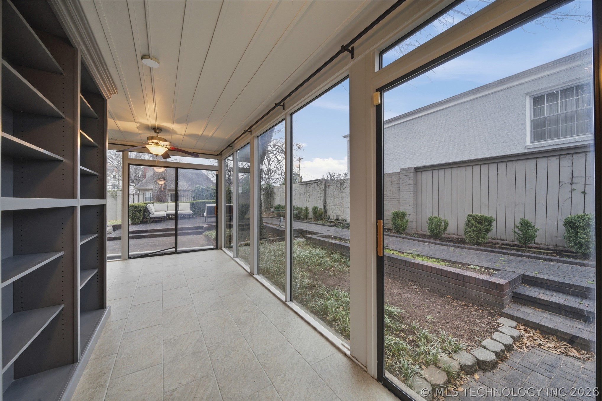 2441 E 31st Street Property Photo 13