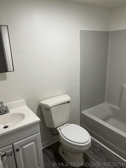 1625 N Denver Avenue Property Photo 5
