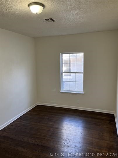 1625 N Denver Avenue Property Photo 6