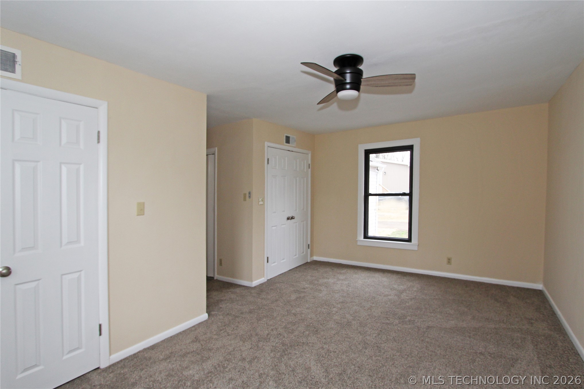 616 S Maple Street Property Photo 22