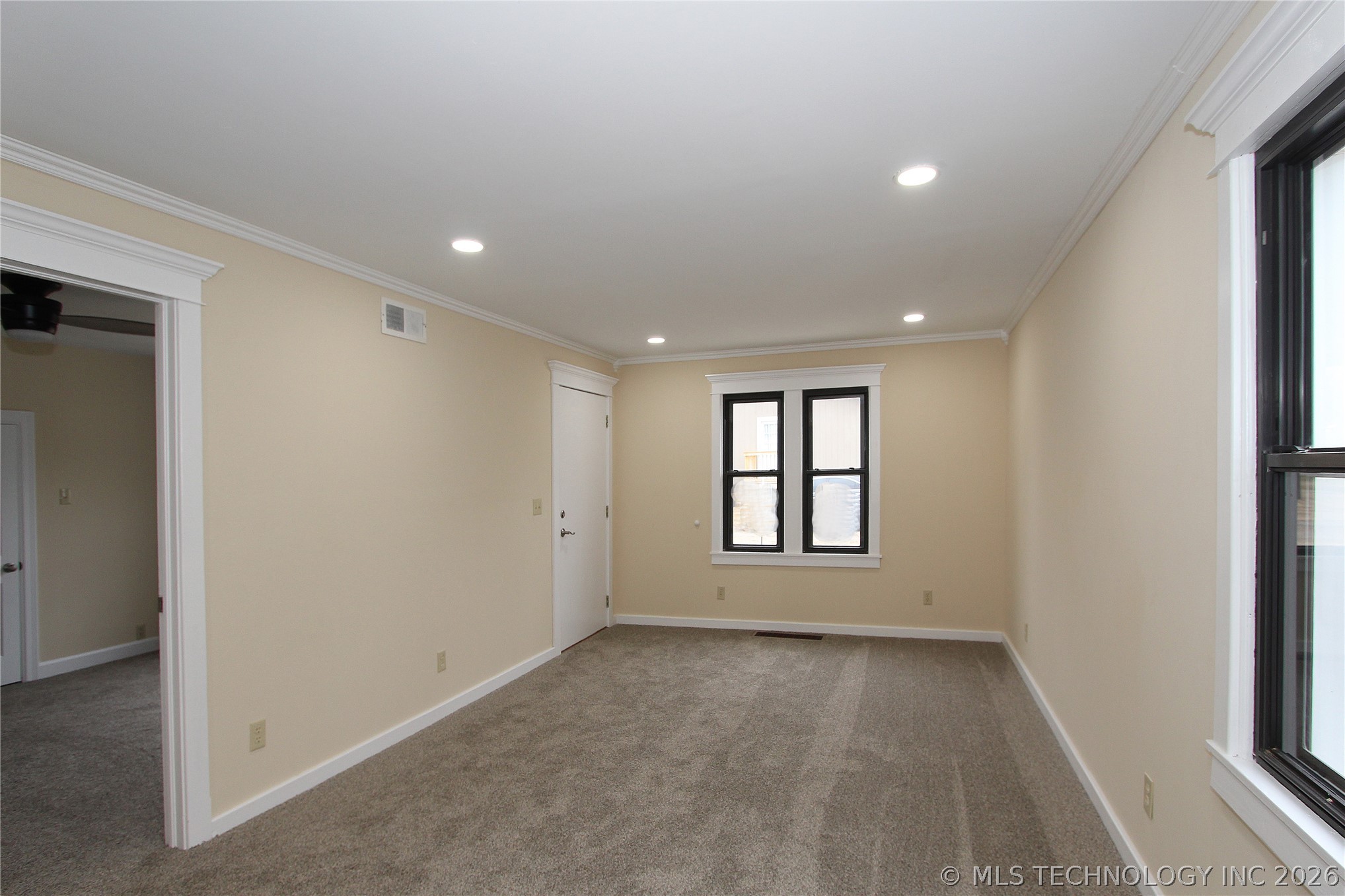 616 S Maple Street Property Photo 29