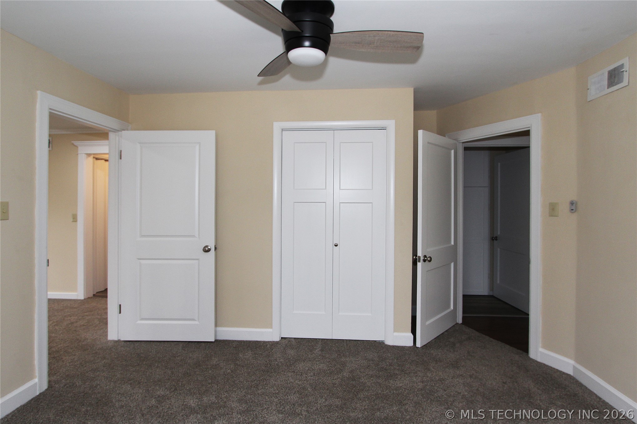 616 S Maple Street Property Photo 33