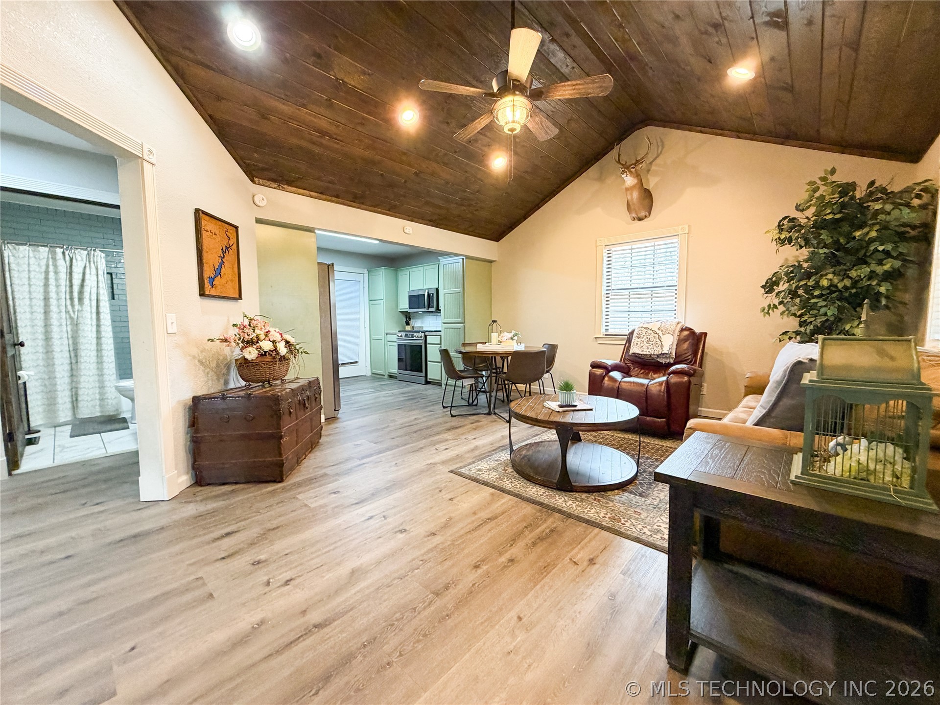 32741 S 551 Road Property Photo 10