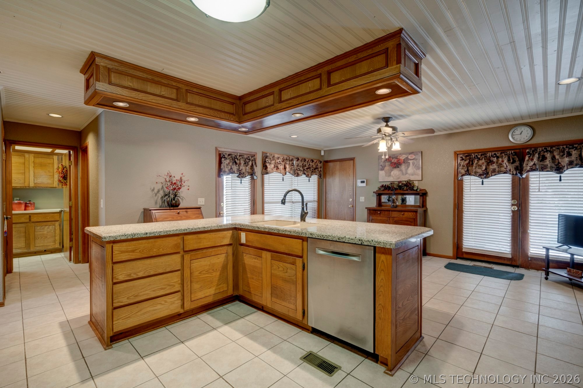 7322 E 62nd Place Property Photo 19