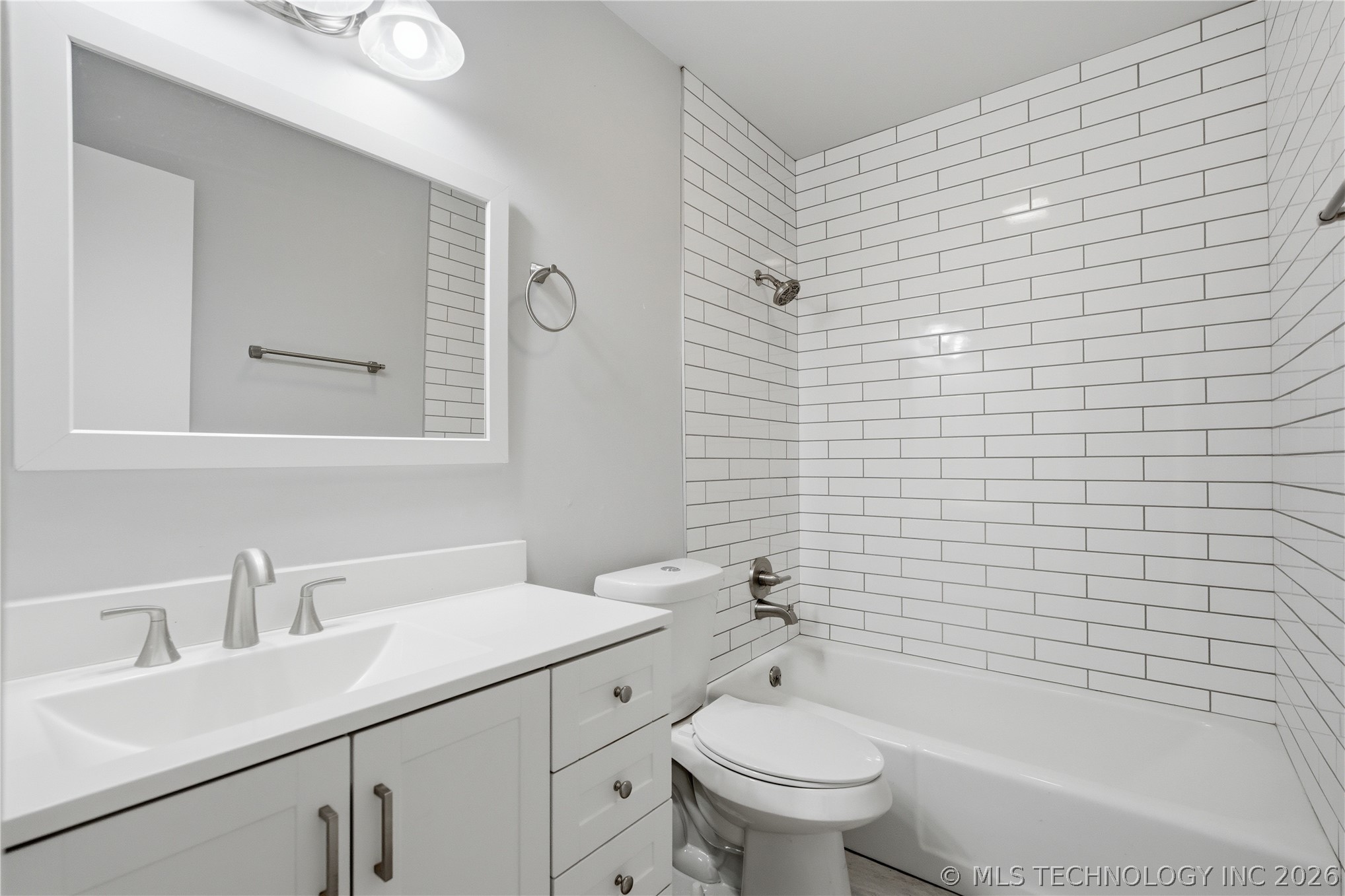 3204 S 128th East Avenue Property Photo 13