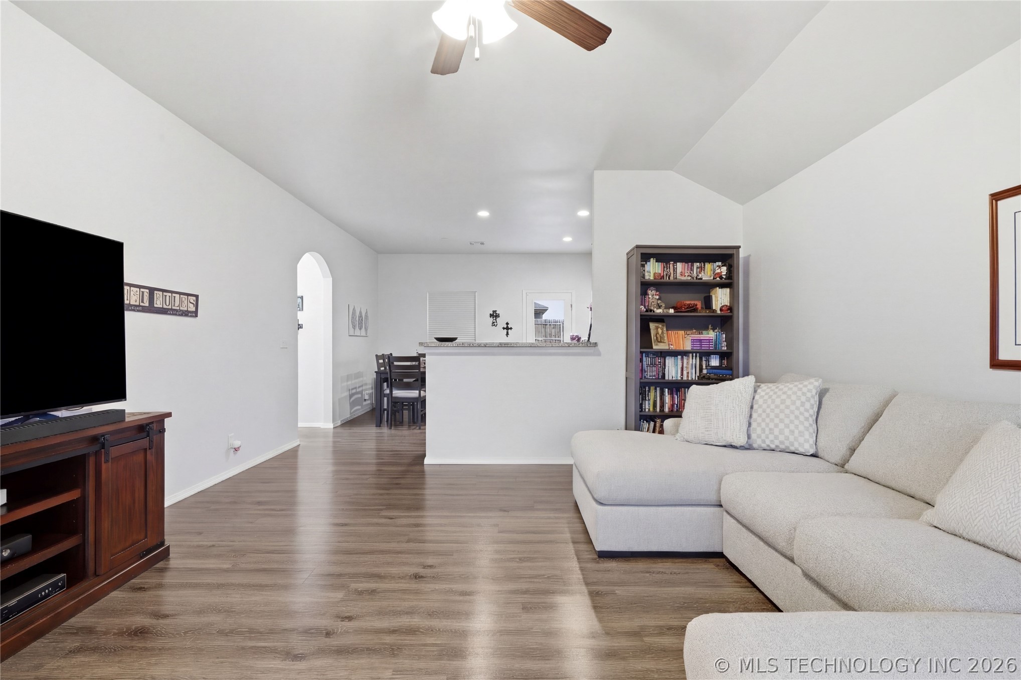 5770 E 146th Place S Property Photo 12