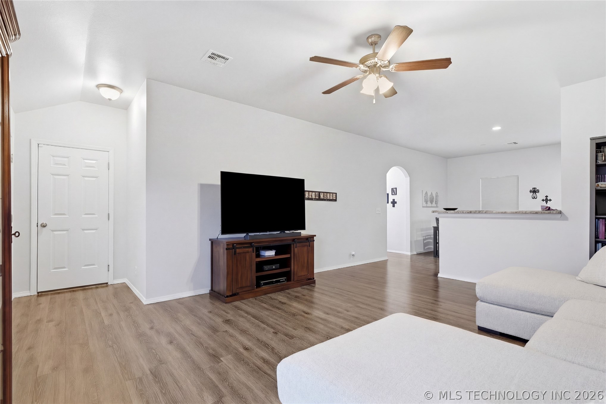 5770 E 146th Place S Property Photo 13