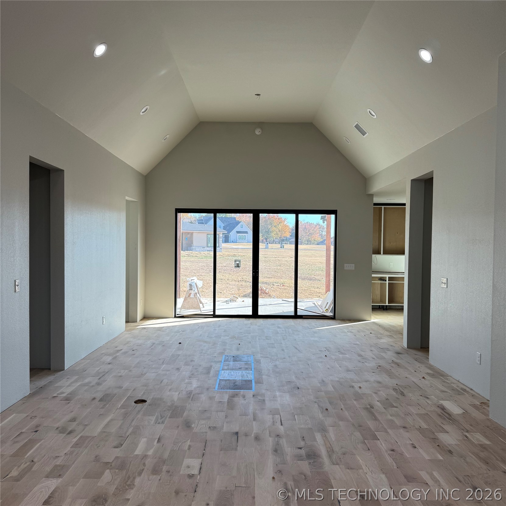 451679 Congressional Property Photo 4