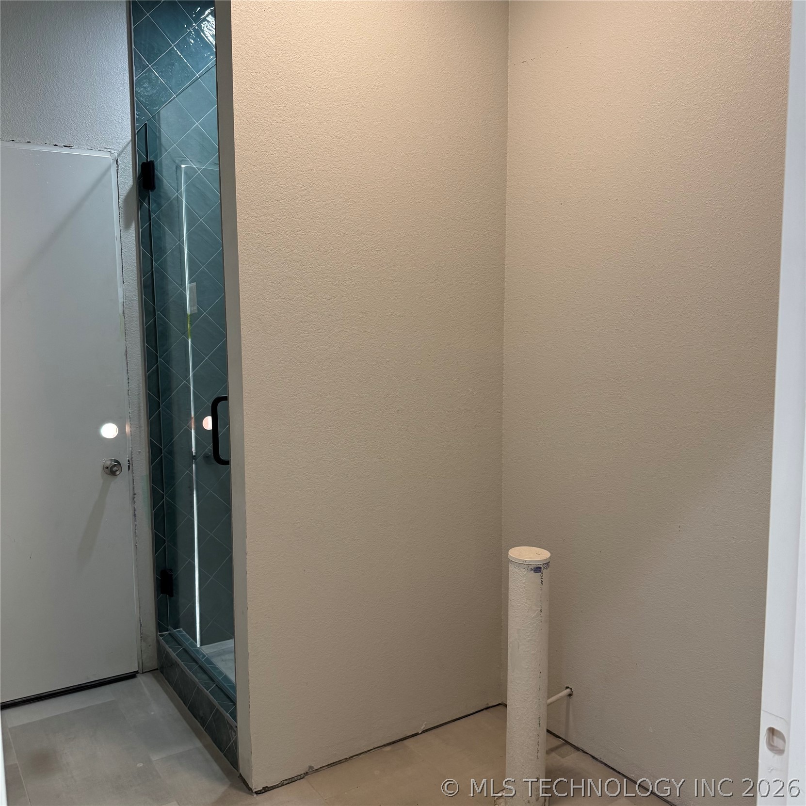 451679 Congressional Property Photo 22