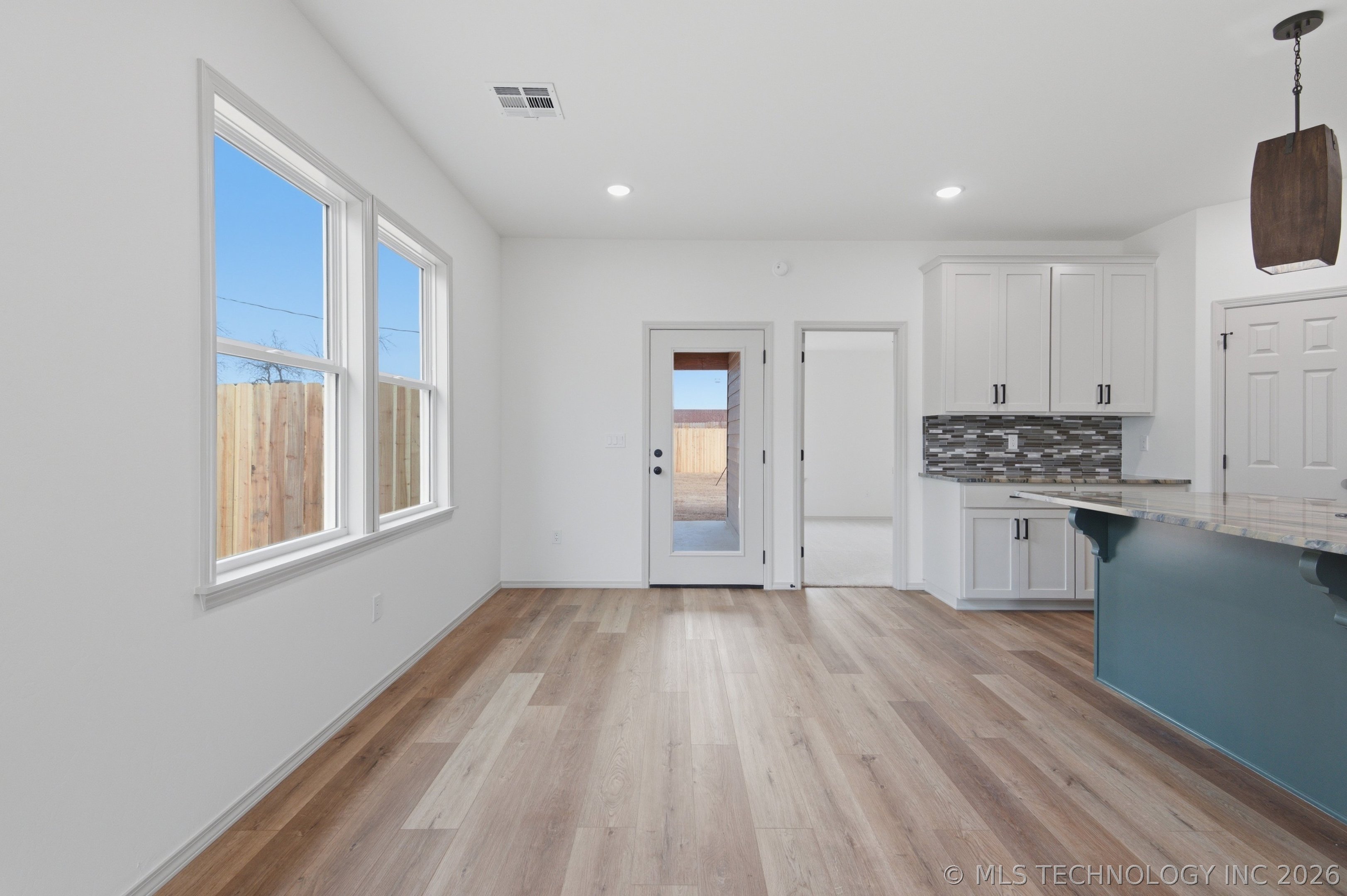 323 A Street Nw Property Photo 11