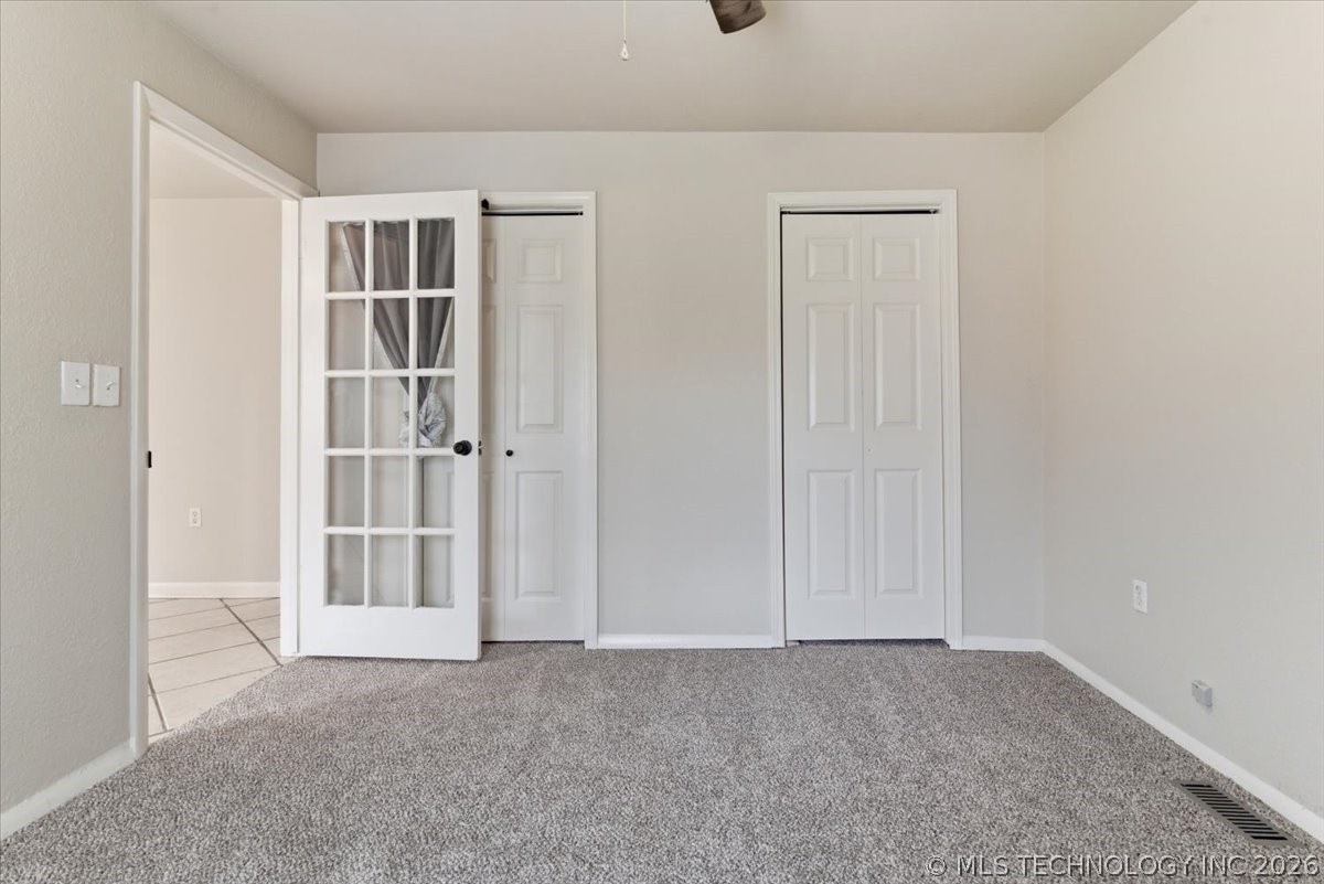 1629 S Date Avenue Property Photo 11