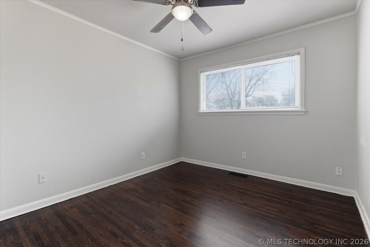 1629 S Date Avenue Property Photo 13