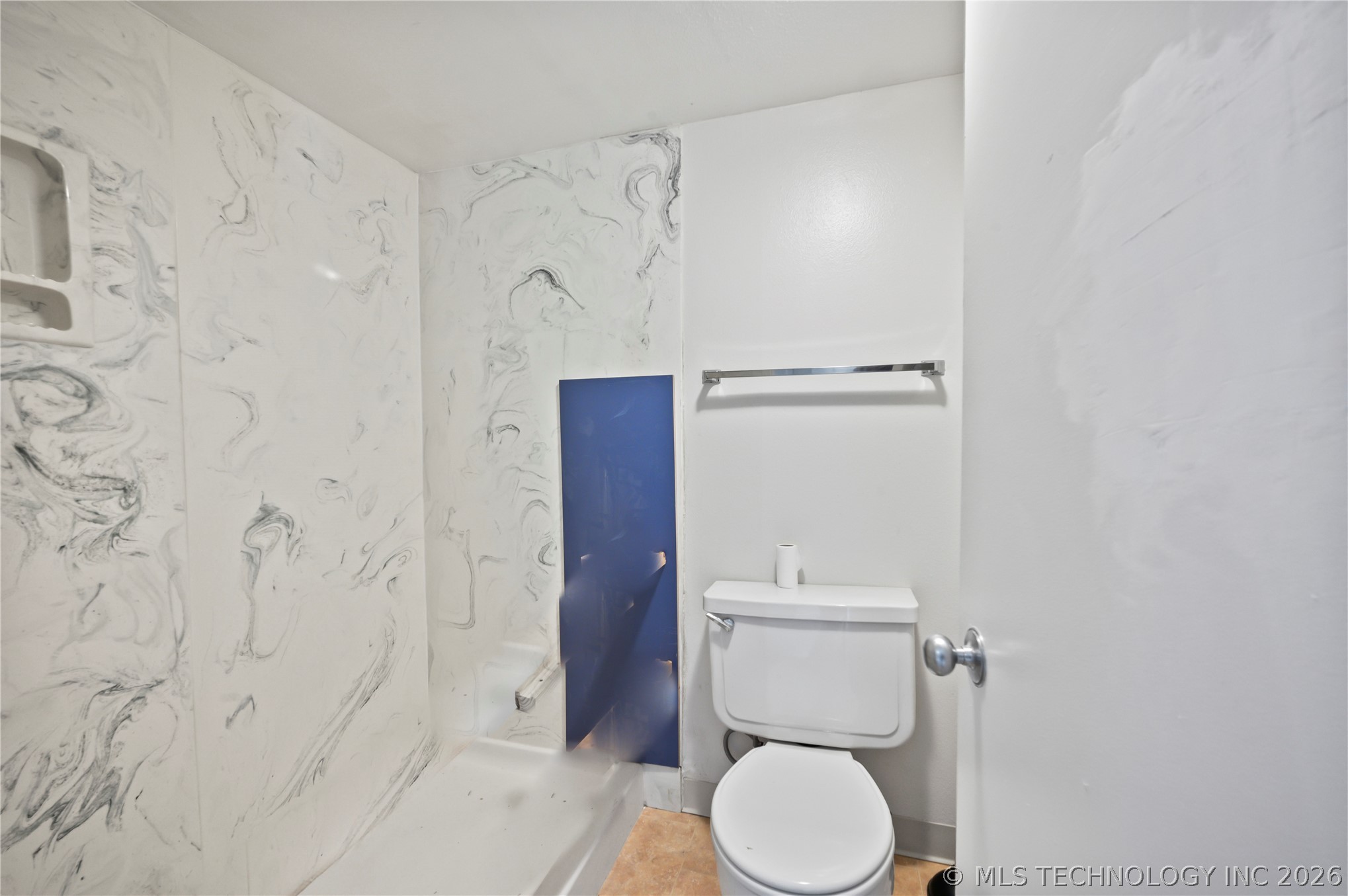 450 W 7th Street 807 Property Photo 10