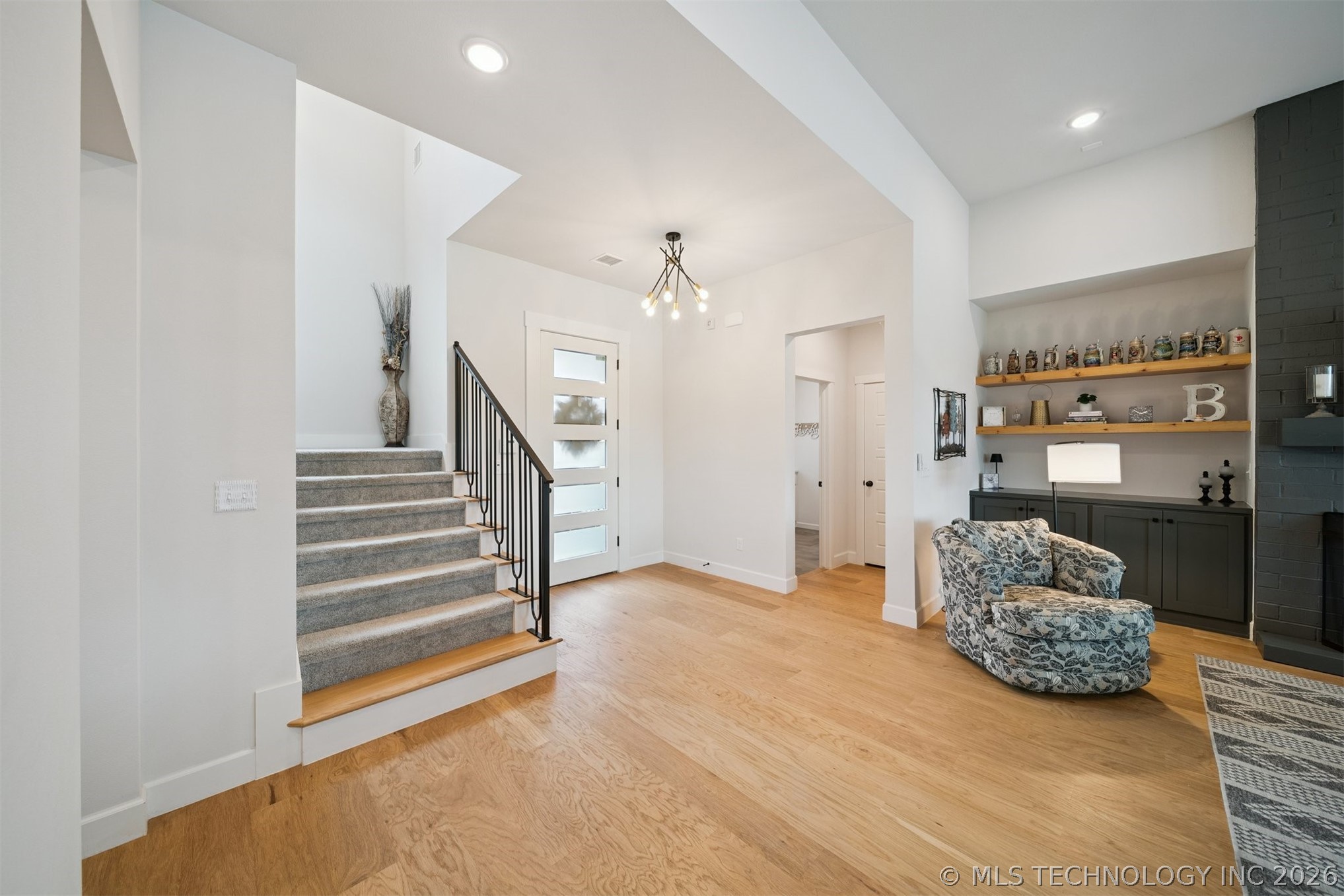 5110 E 161st Street S Property Photo 5