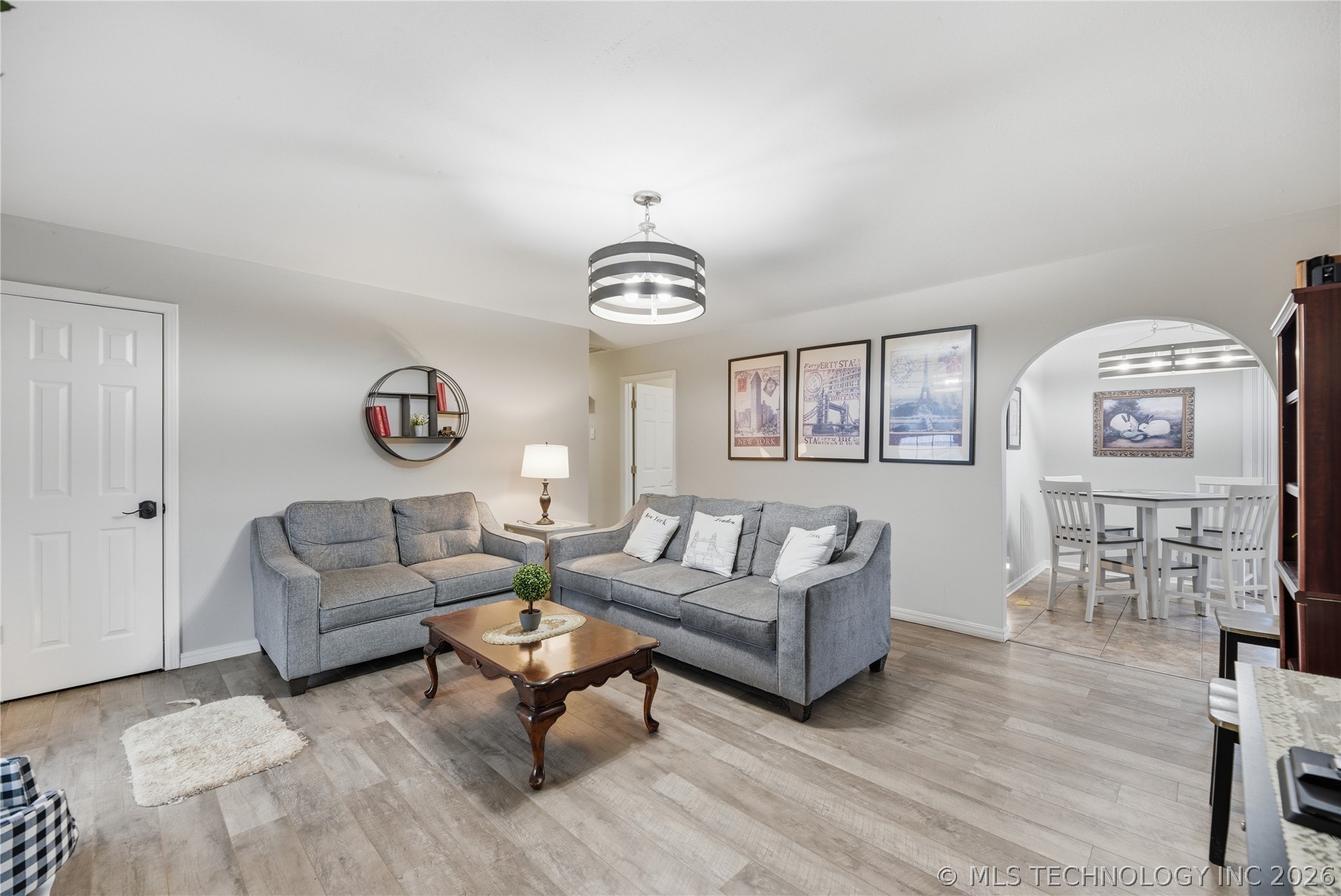 4908 Greenan Drive Property Photo 4