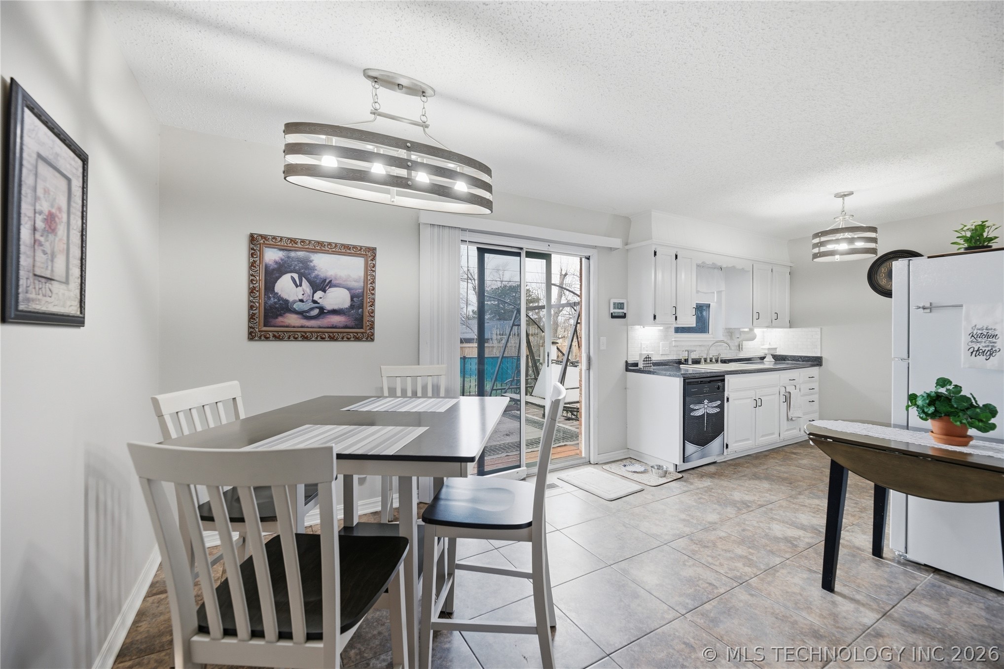 4908 Greenan Drive Property Photo 8