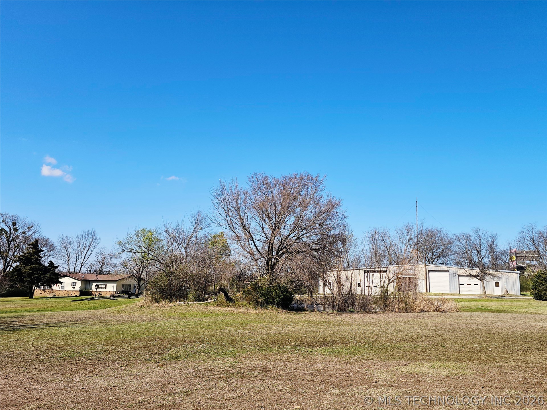 20656 S 4180 Road Property Photo 4