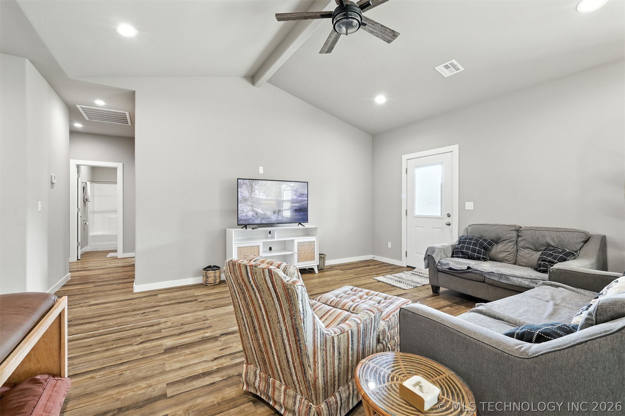 25079 S 519 Road Property Photo 7
