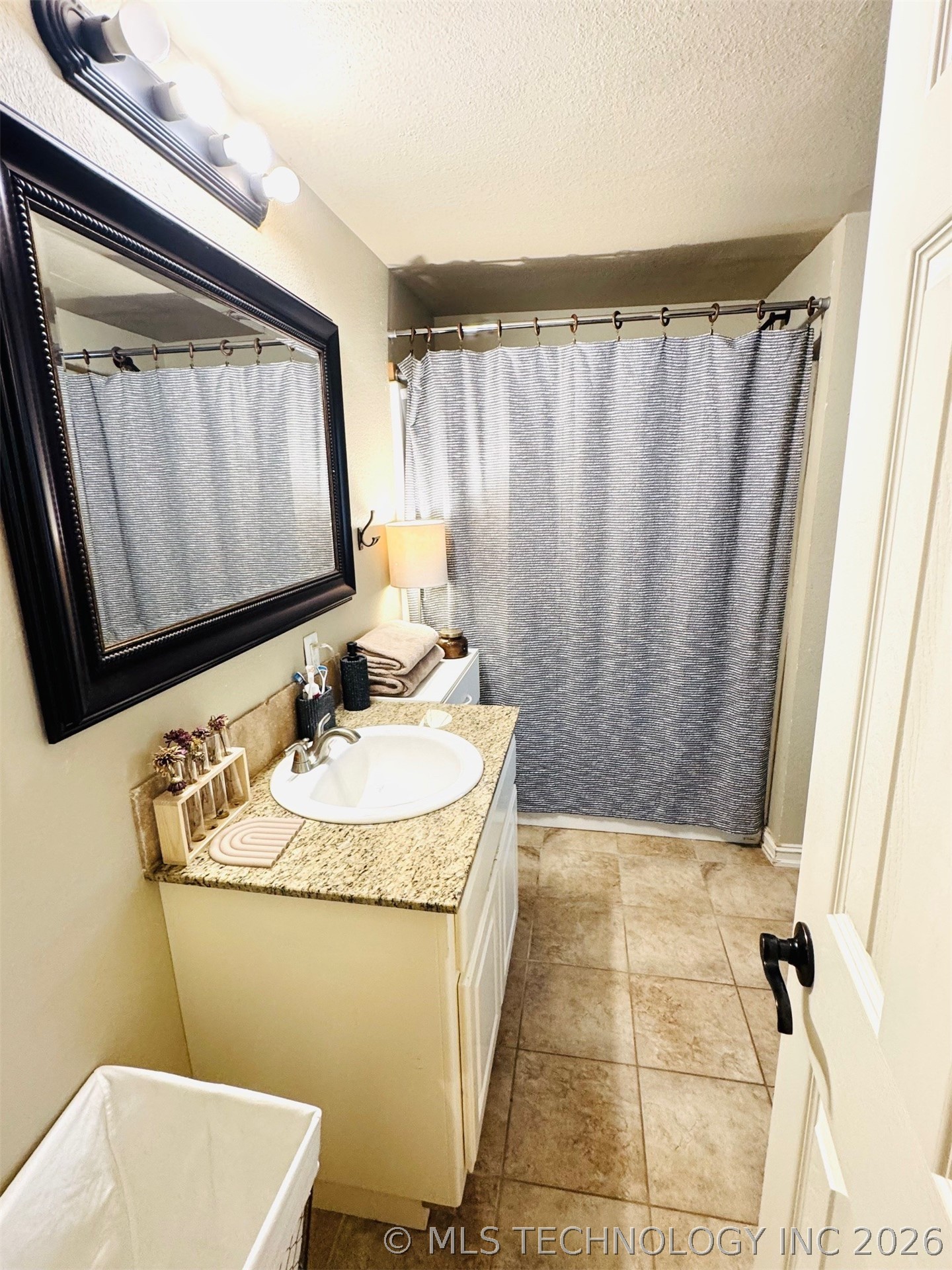 1717 W Center Street Property Photo 13