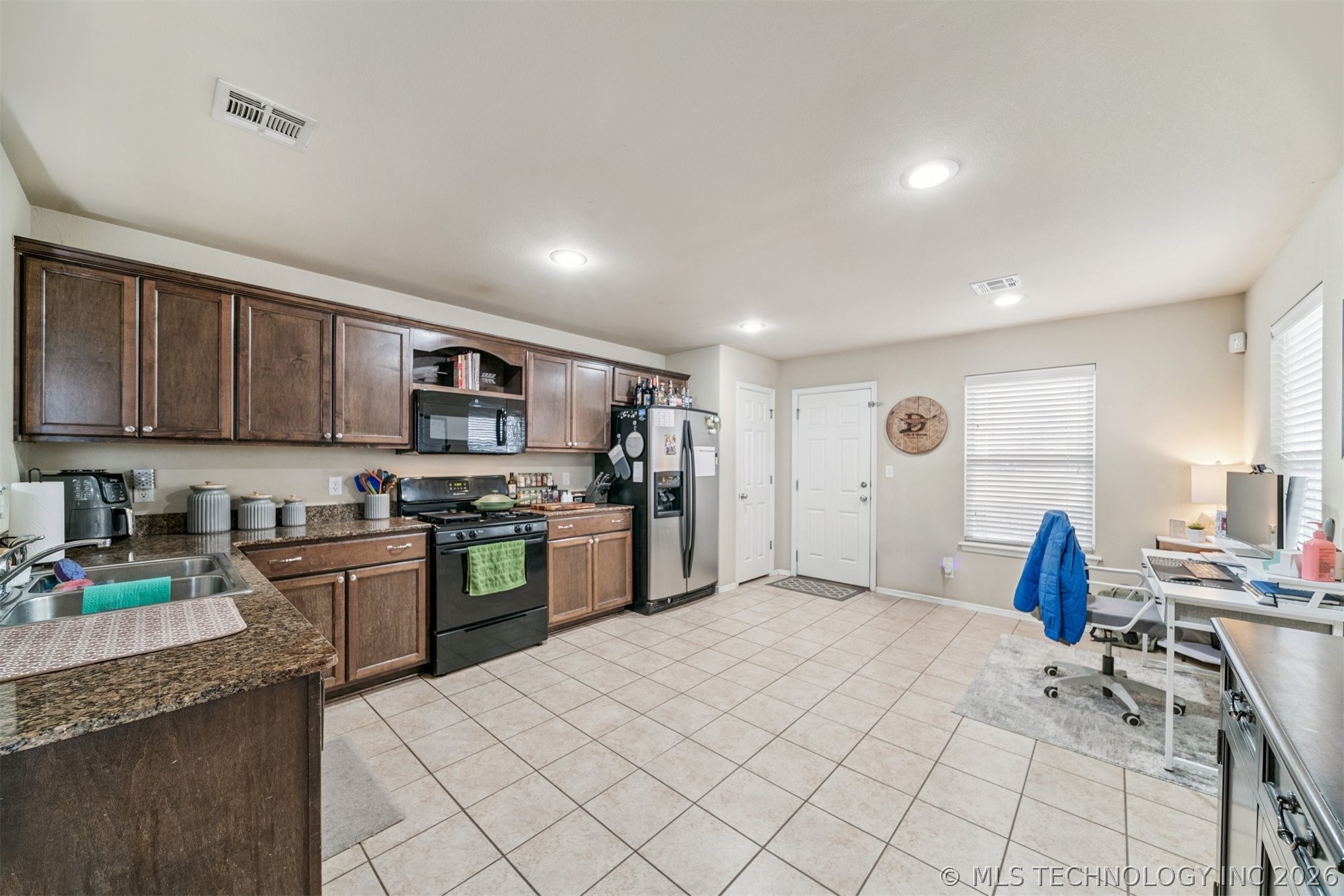 4007 W 103rd Place S Property Photo 16