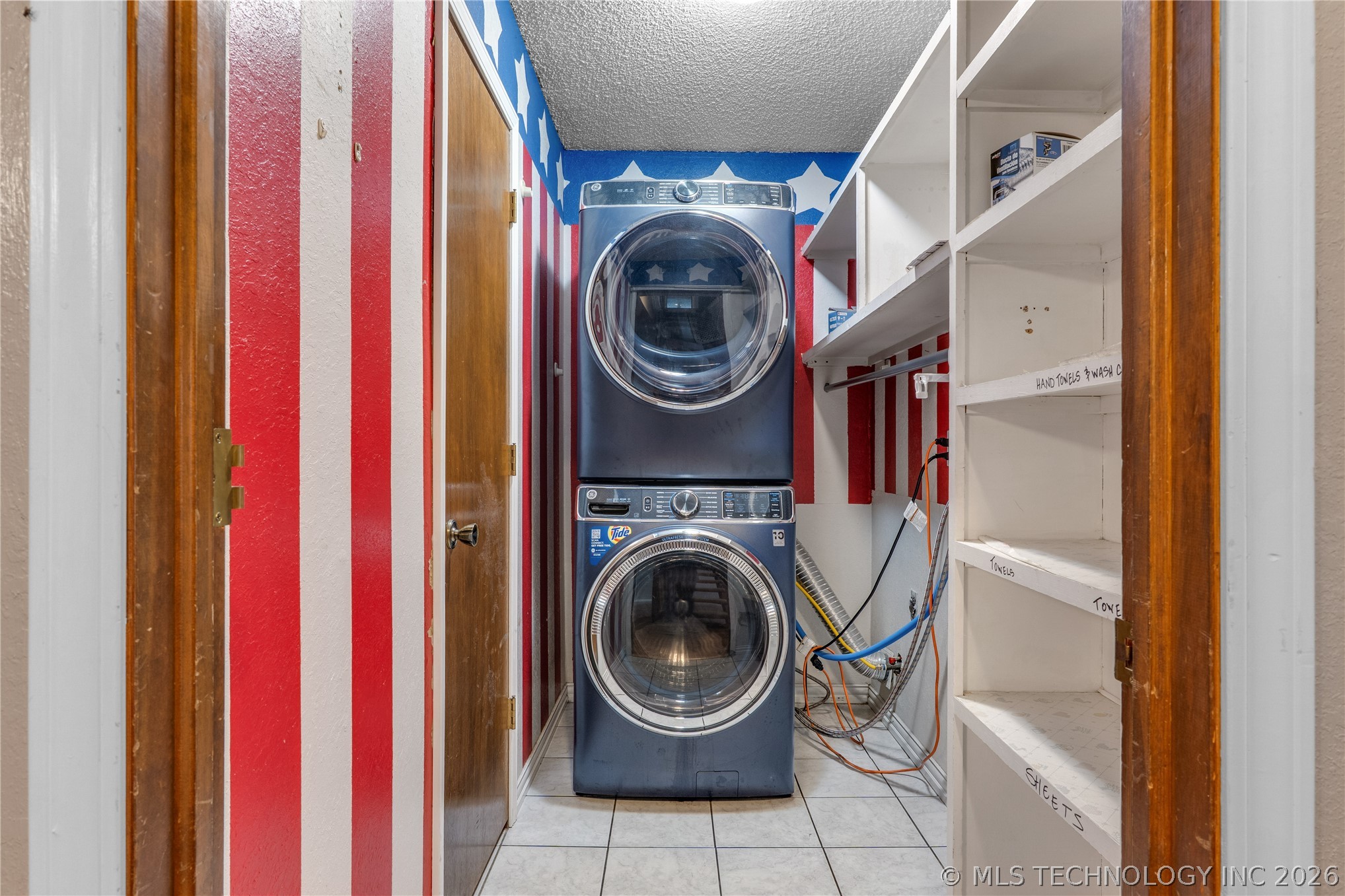 4208 W Vandalia Street Property Photo 10