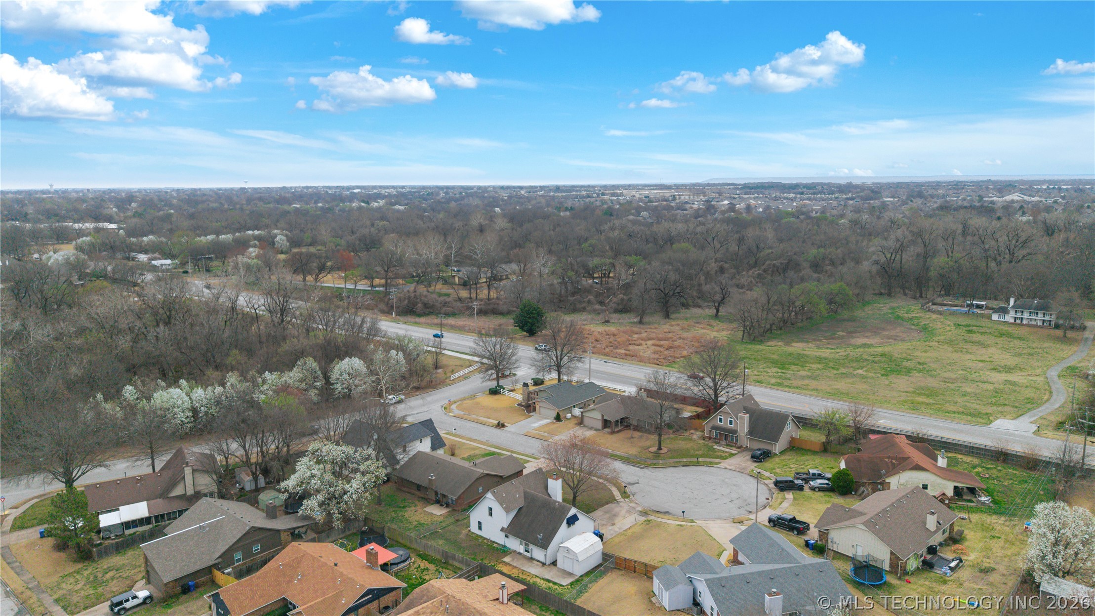 4208 W Vandalia Street Property Photo 25