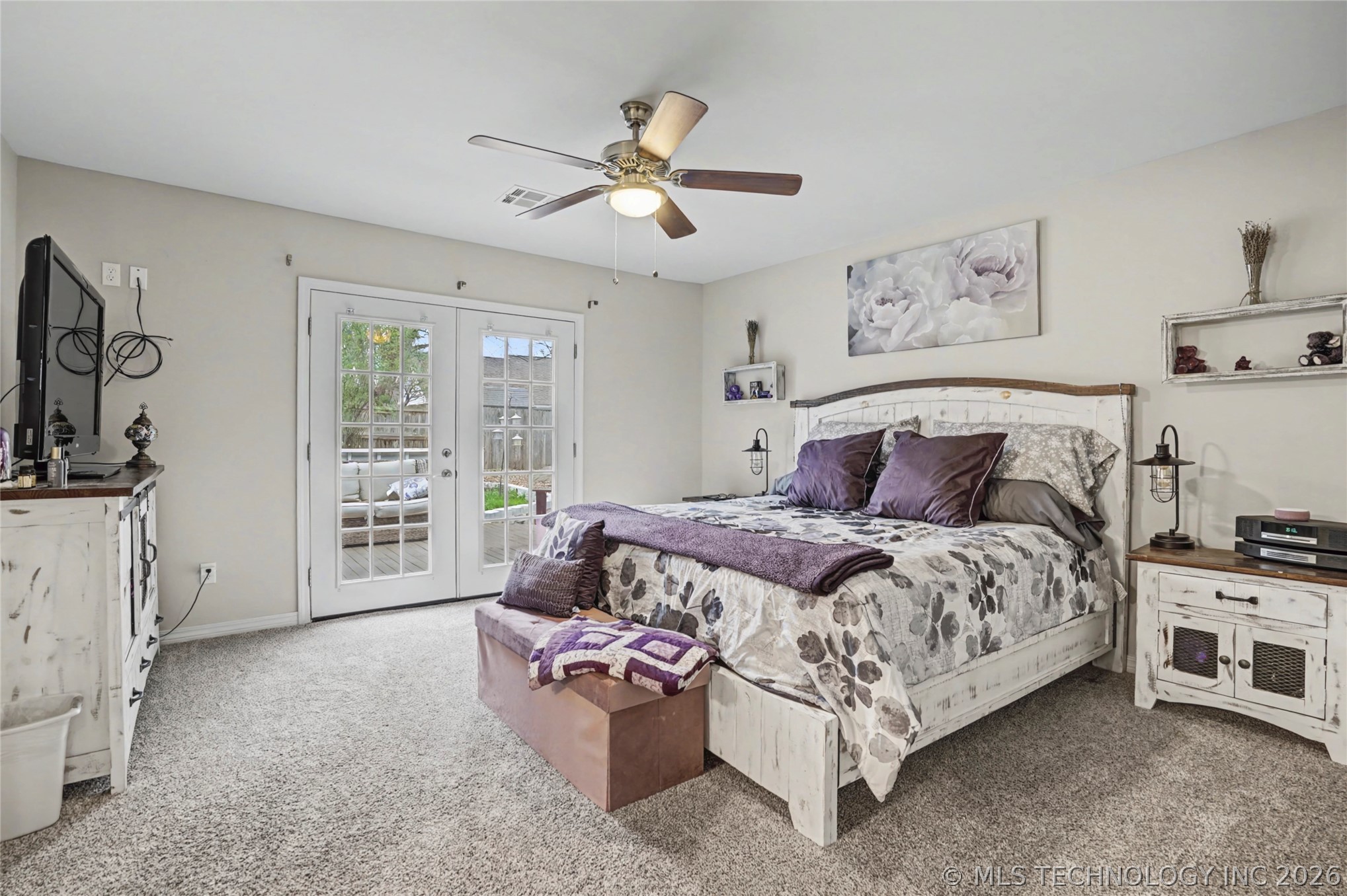 2516 W Broadway Street Property Photo 17