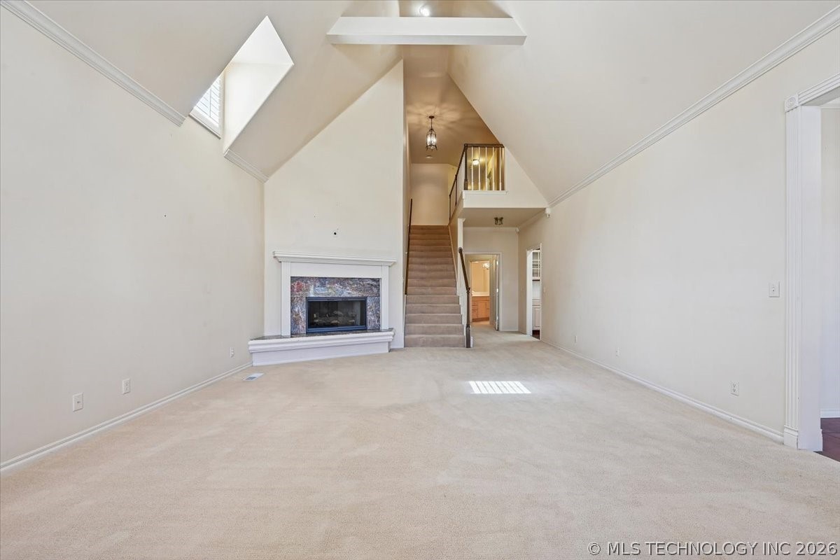 1442 S Newport Avenue Property Photo 5