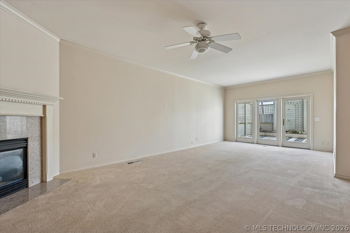 1442 S Newport Avenue Property Photo 22