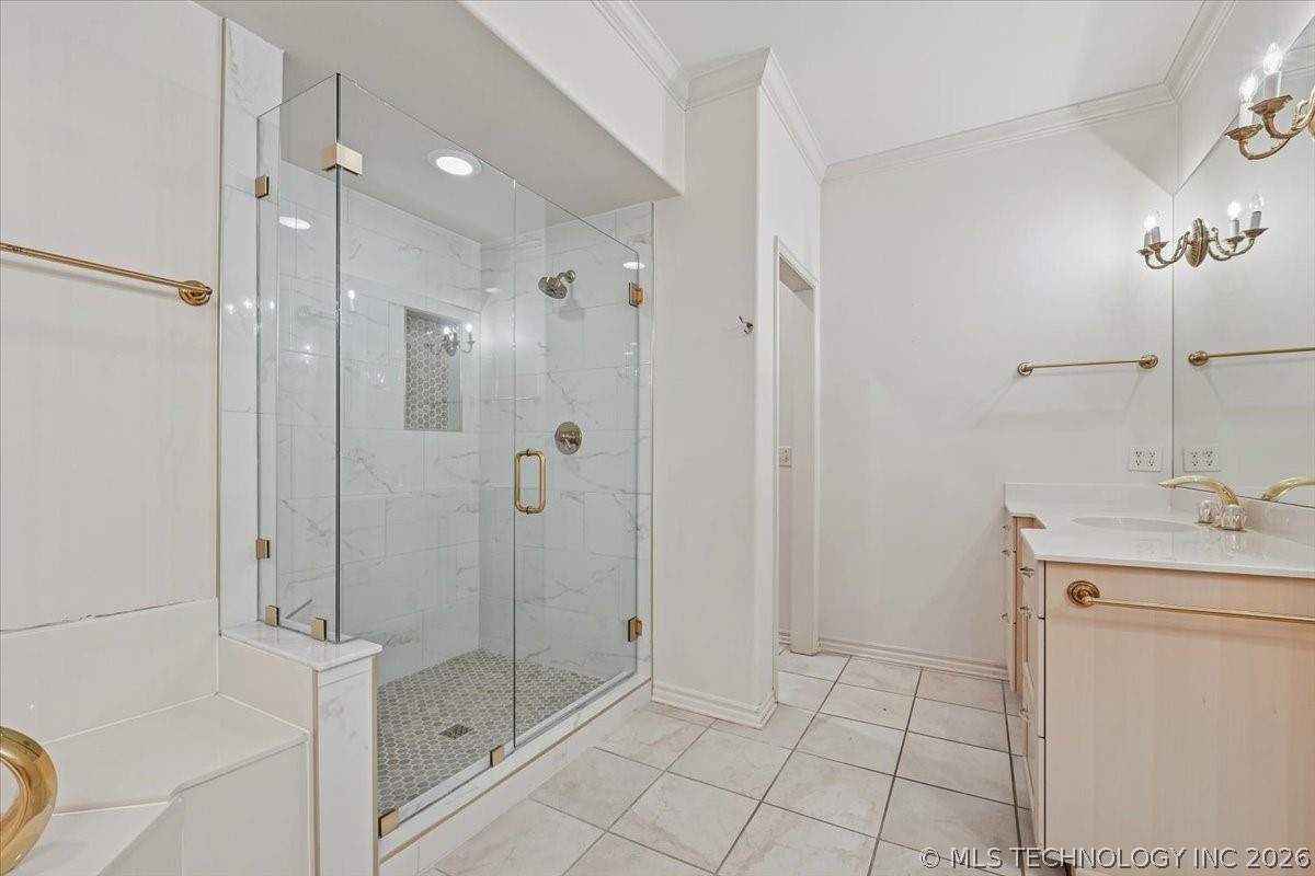 1442 S Newport Avenue Property Photo 29